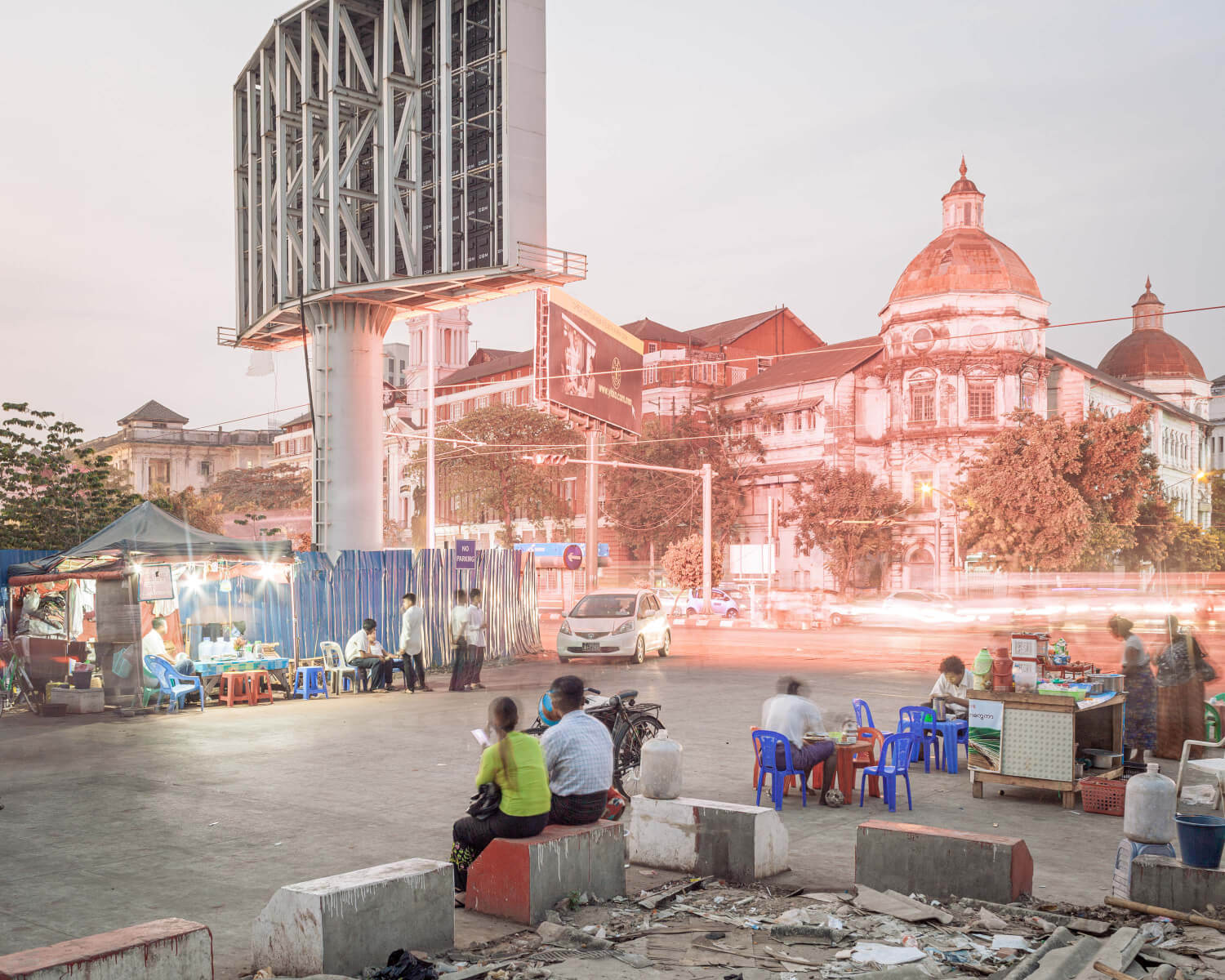 Μιανμάρ, Peter Bialobrzeski  