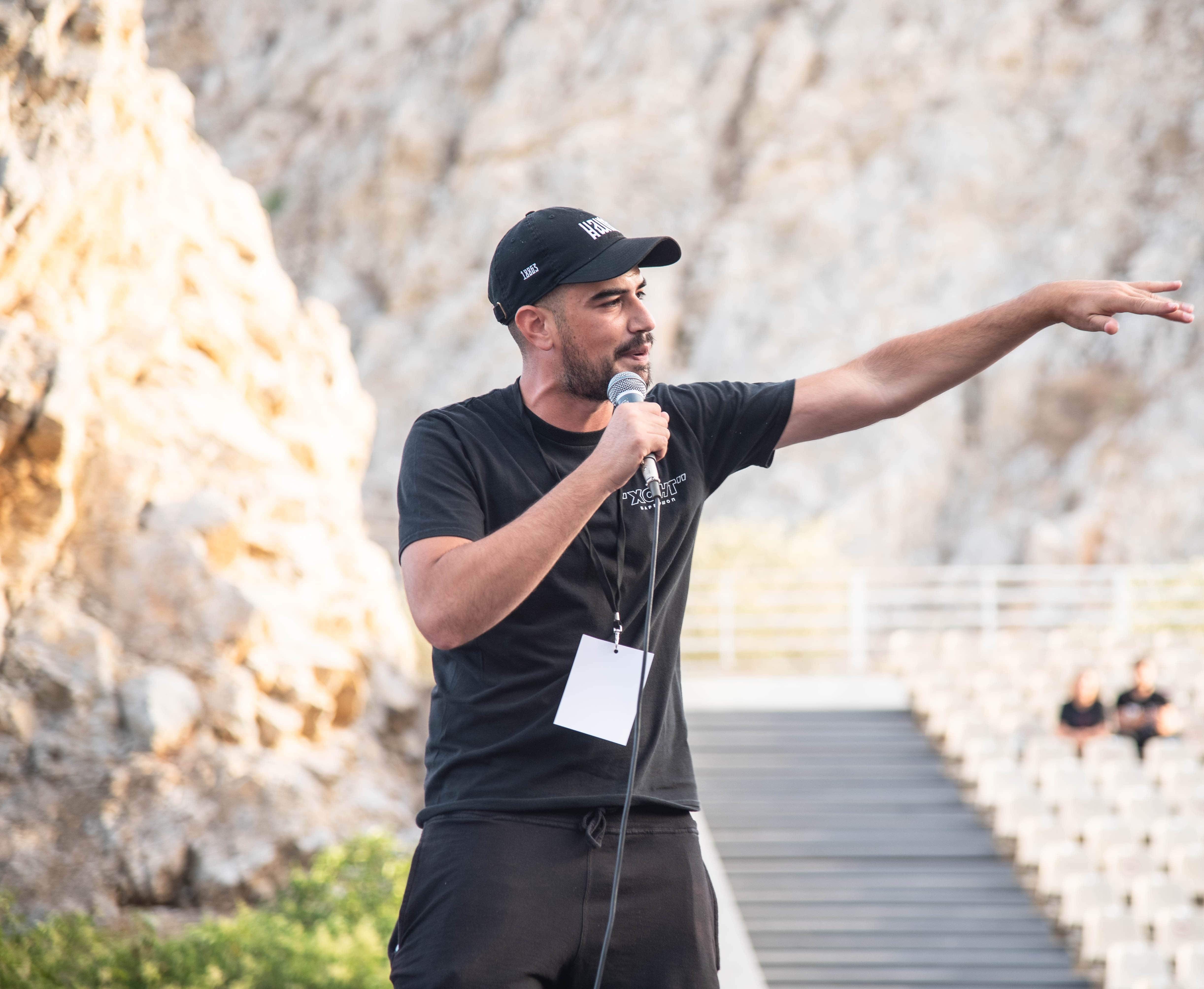 Abismo - Στιγμιότυπο από hip hop συναυλία στο Κατράκειο Θέατρο Νίκαιας