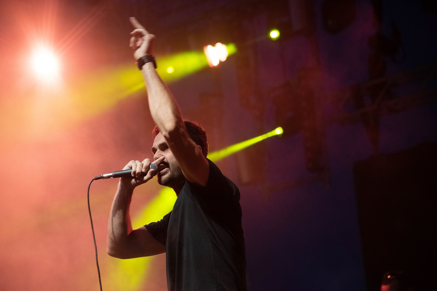 Tsekos Fee - Στιγμιότυπο από hip hop συναυλία στο Κατράκειο Θέατρο Νίκαιας