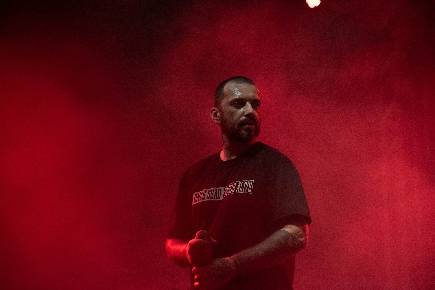 Βέβηλος - Στιγμιότυπο από hip hop συναυλία στο Κατράκειο Θέατρο Νίκαιας