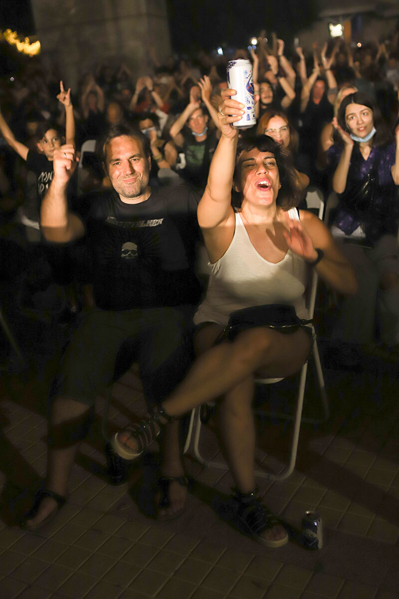 Στιγμιότυπο από τη sold out συναυλία των Nightstalker στην Τεχνόπολη