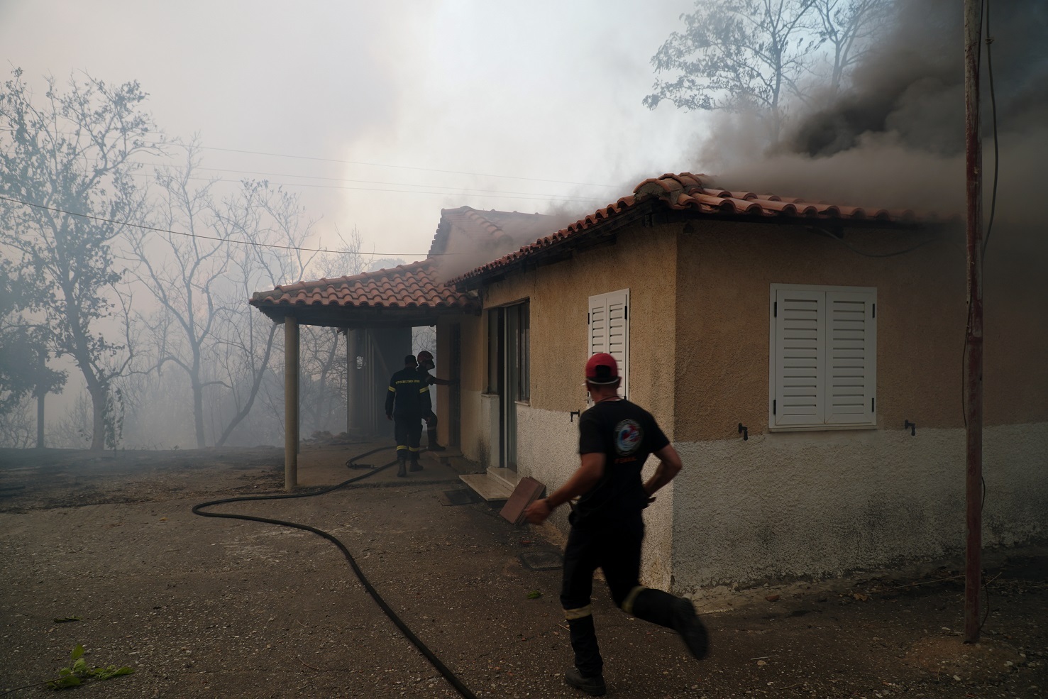 Πυρκαγιά στο χωριό Λάλας Ηλείας, Πέμπτη 5 Αυγούστου 2021