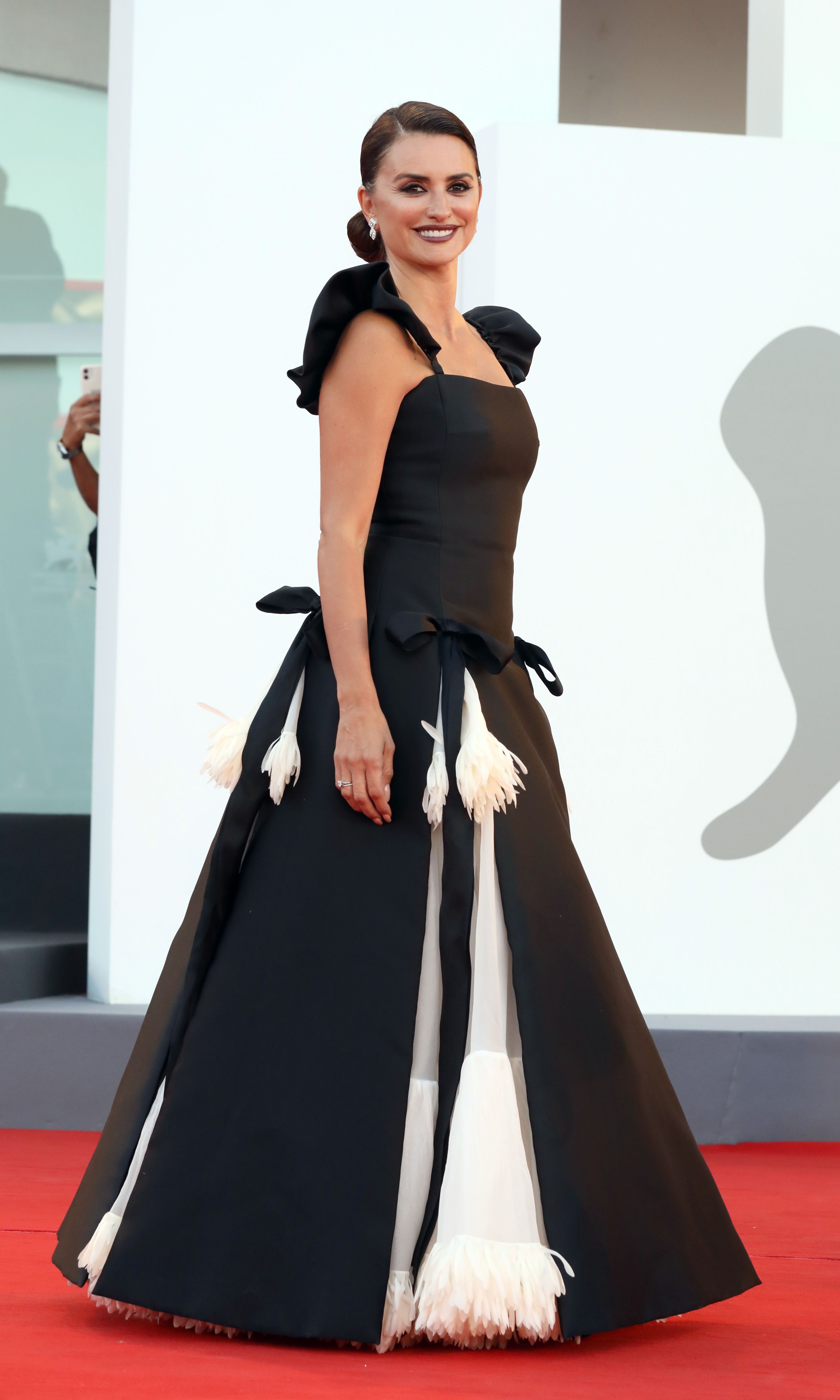 Η Penelope Cruz με τουαλέτα Chanel 