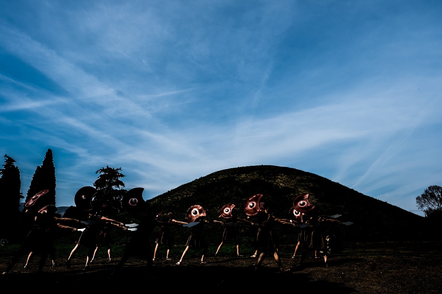 Δρομείς με στολή αρχαίων Ελλήνων
