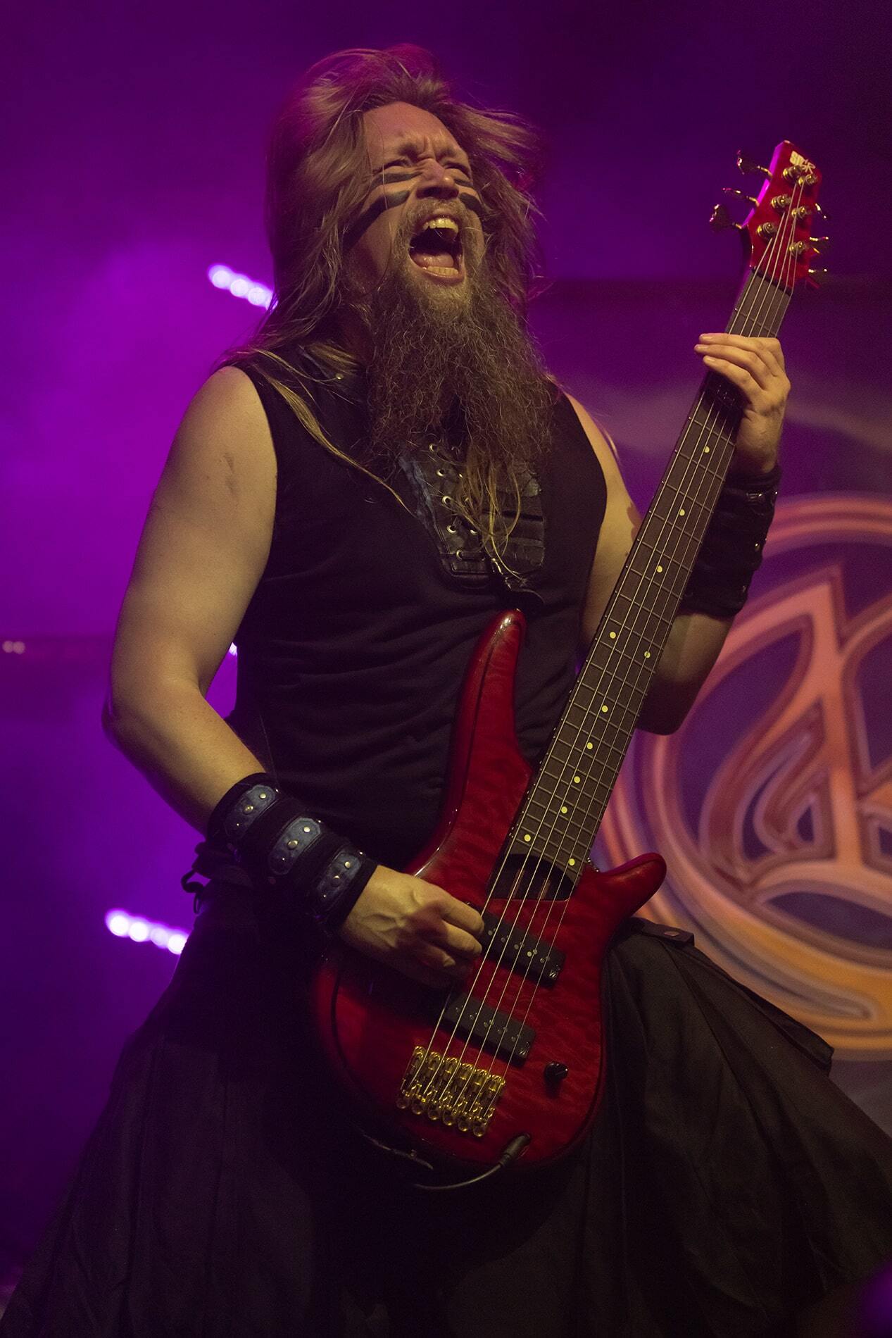 Στιγμιότυπο από τη συναυλία των Ensiferum στην Αθήνα