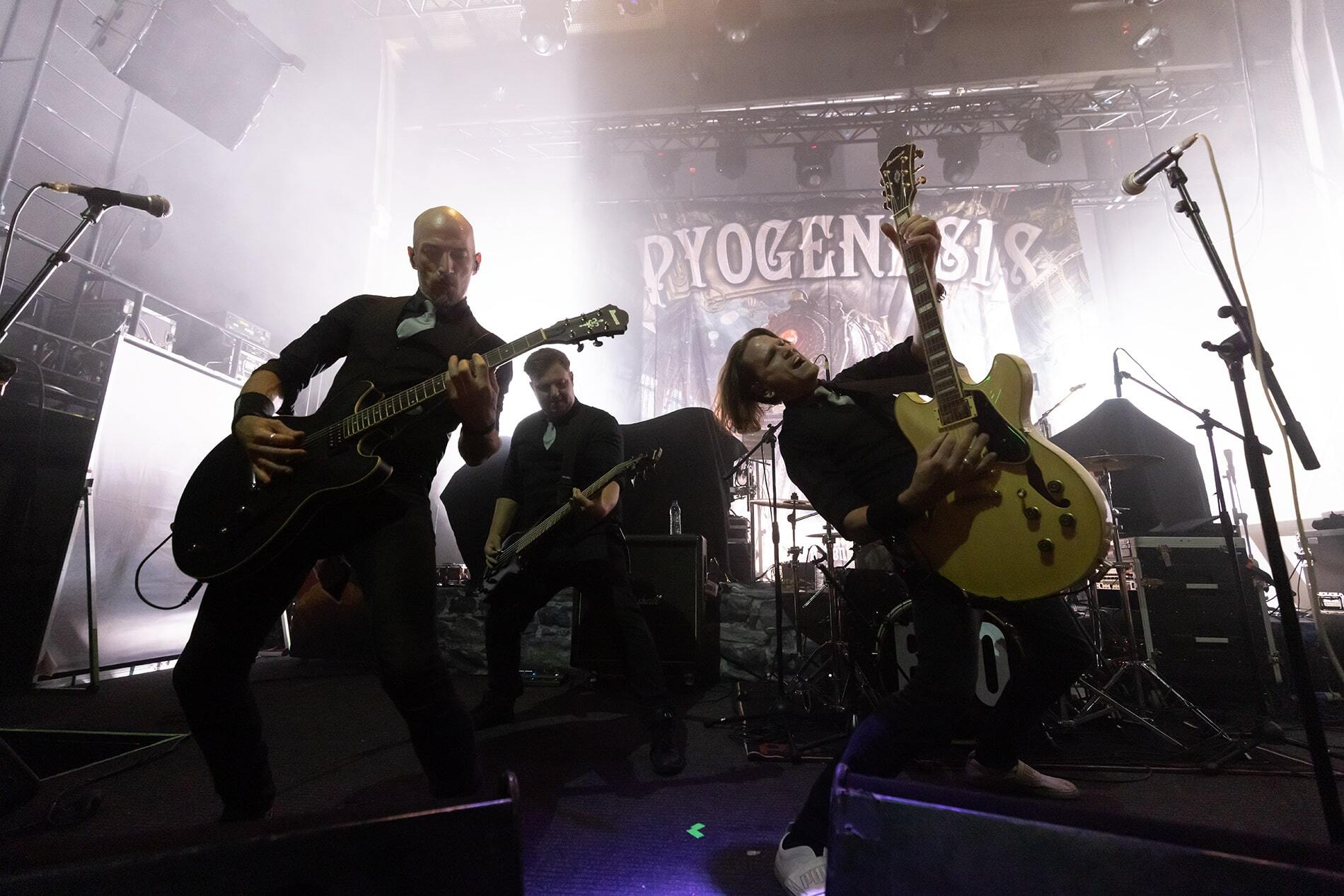 Στιγμιότυπο από τη συναυλία των Pyogenesis στην Αθήνα