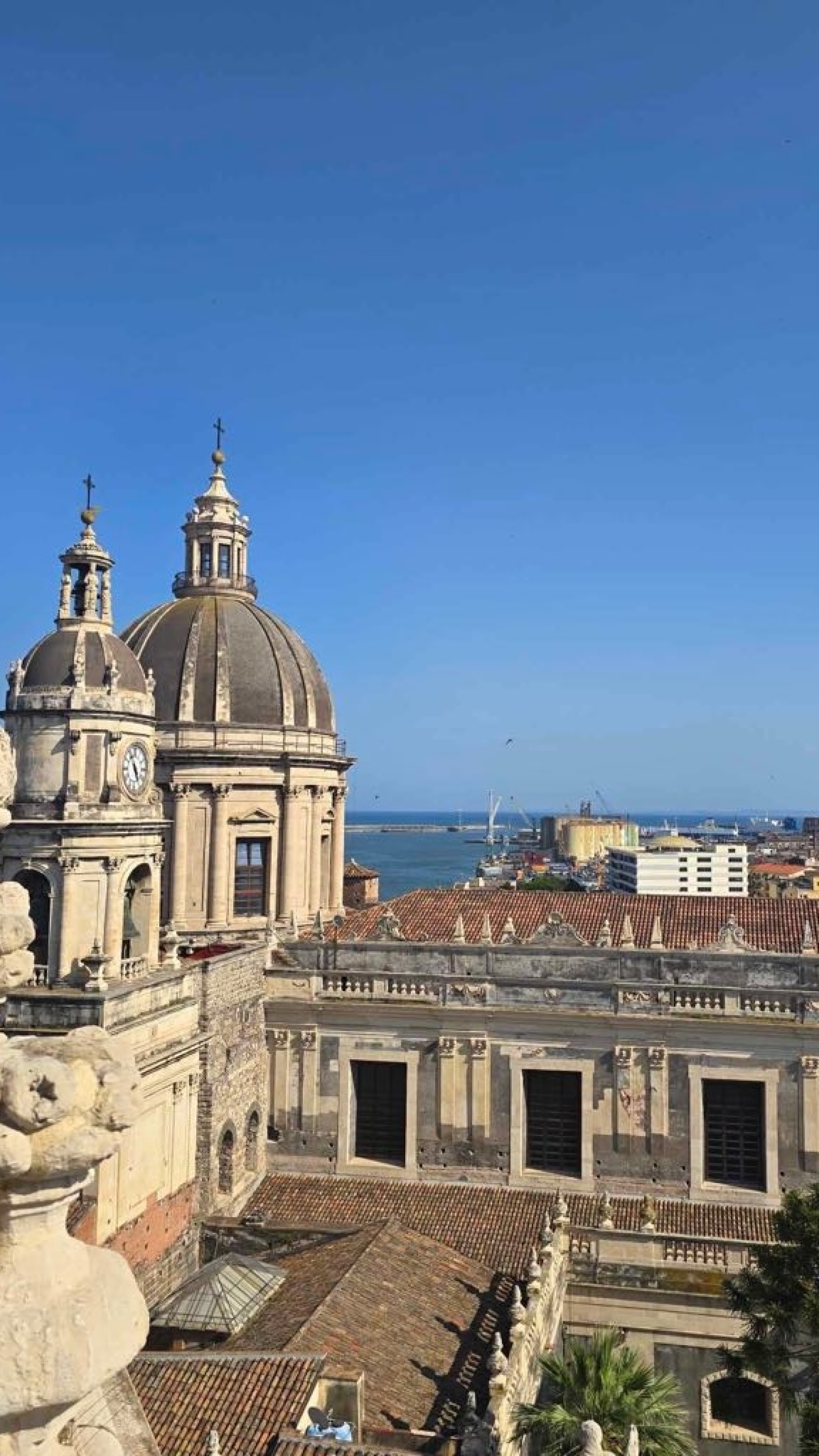 Κατάνια, Σικελία