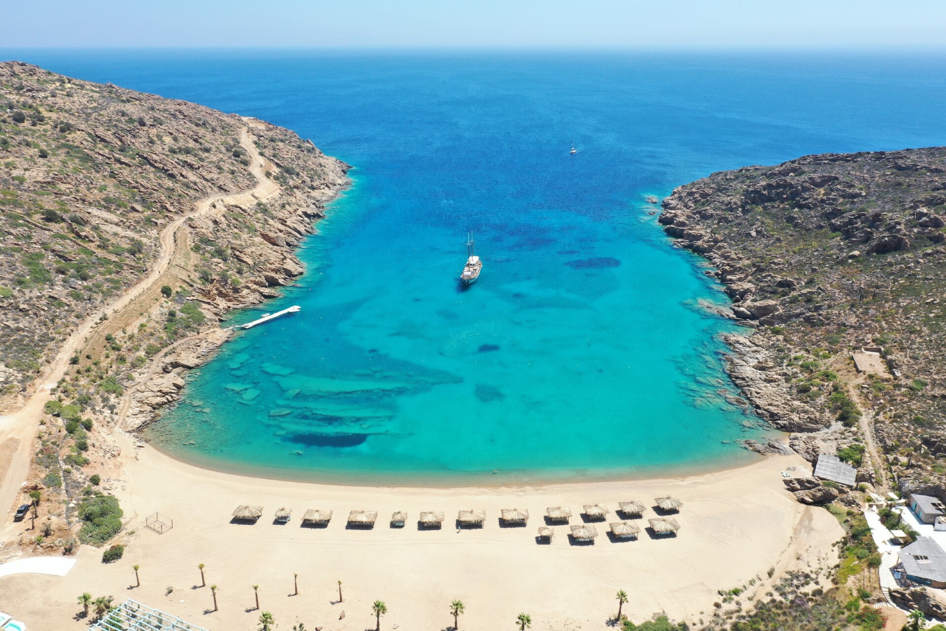 Calilo Luxury Resort