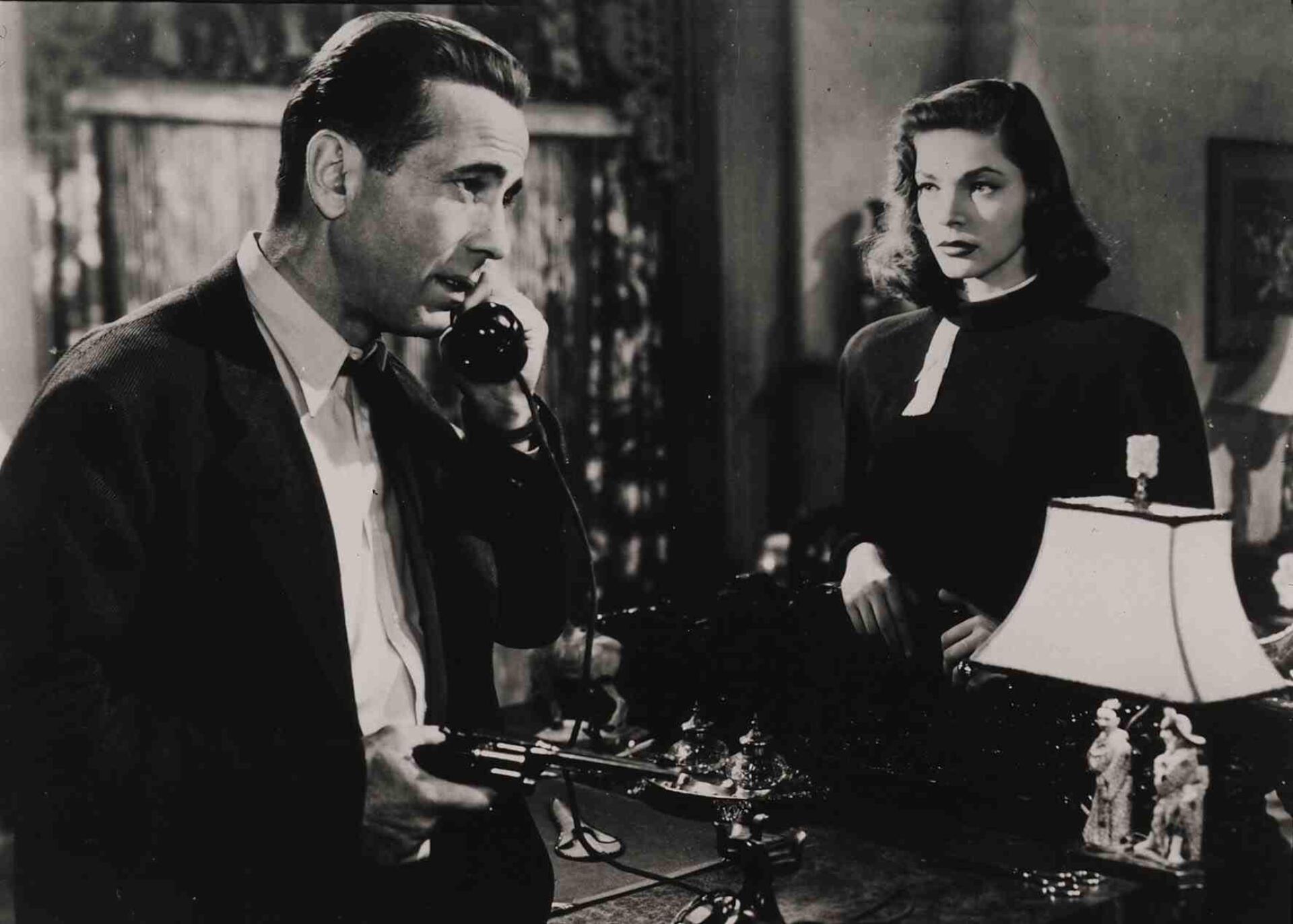 Η Λορίν Μπακόλ και ο Χάμφρεϊ Μπόγκαρτ στην ταινία «Big Sleep», 1946