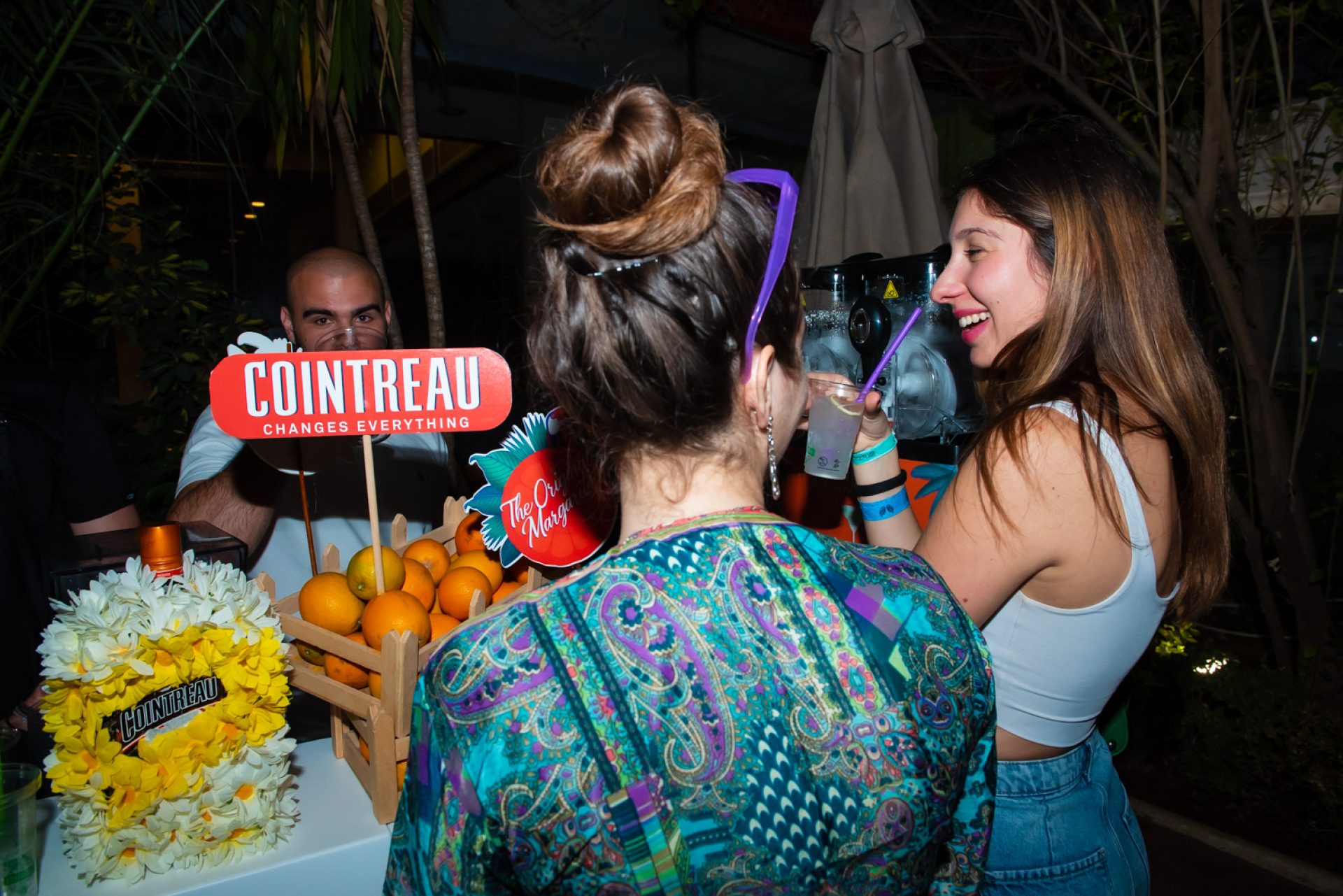 Ο Kutiman στο Γαλλικό Ινστιτούτο από τον Athens Voice Radio 102,5 και το Athens City Festival 