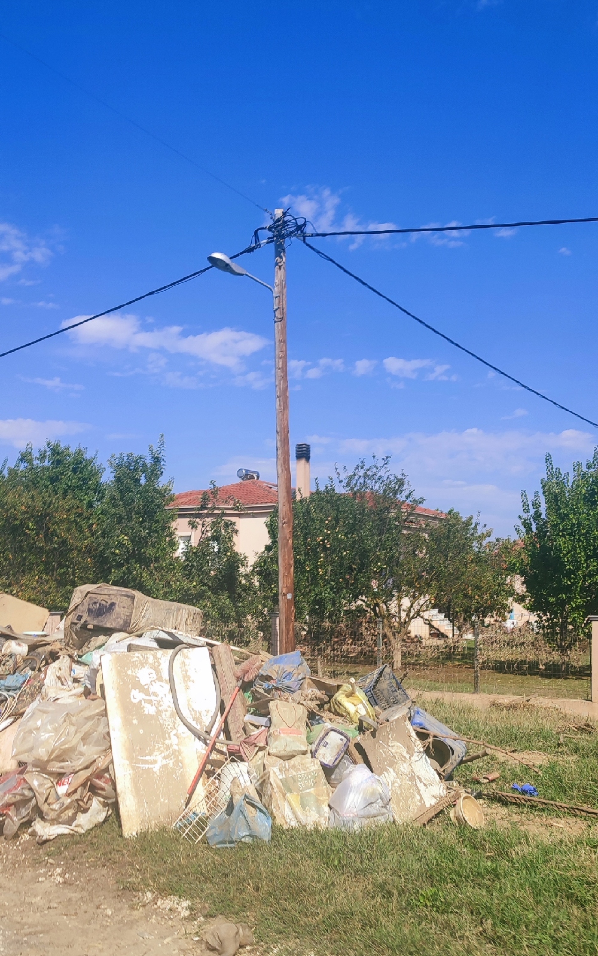 Οδοιπορικό στον Θεσσαλικό Κάμπο και στα πλημμυρισμένα χωριά της Καρδίτσας