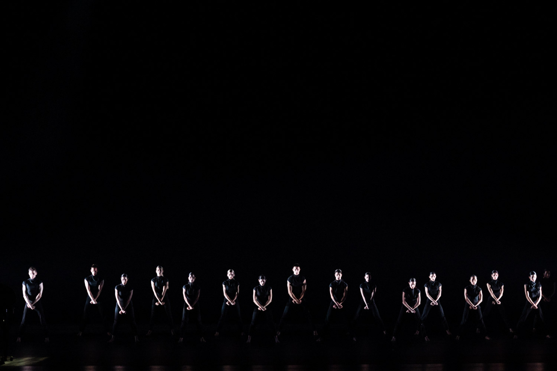 Εθνική Λυρική Σκηνή: Backstage πρόβα «Progression - Exceedance»