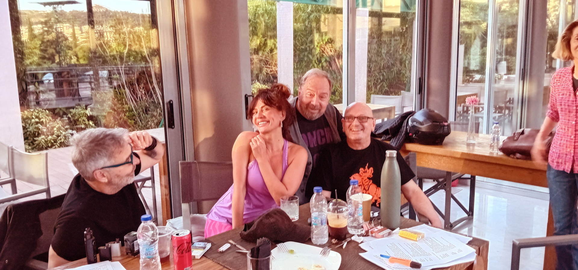 Θοδωρής Αθερίδης, Δήμητρα Ματσούκα, Σταμάτης Φασουλής, Γιώργος Παυριανός και μισή Μανίνα Ζουμπουλάκη