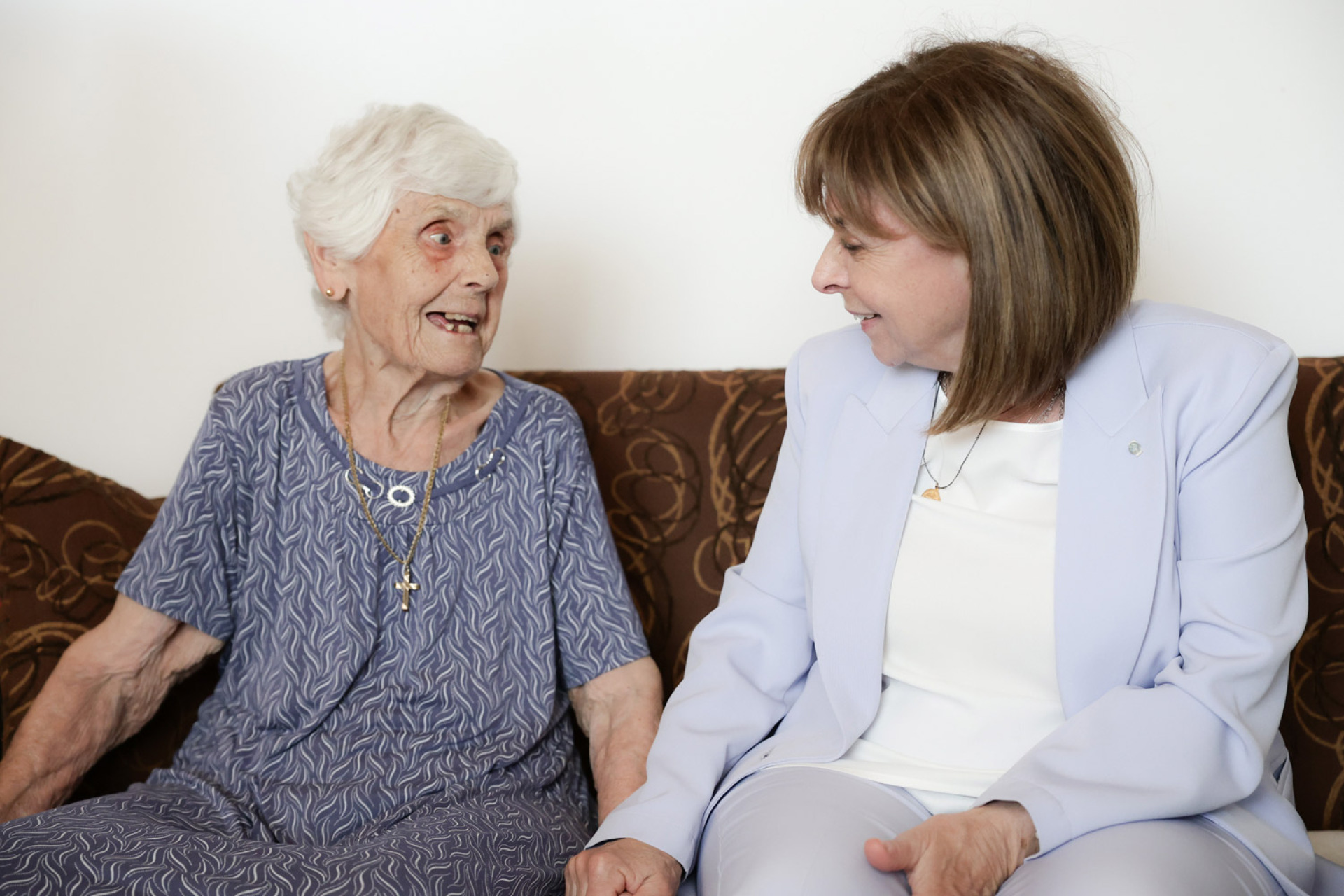 Η κ. Σωτηρία με την ΠτΔ Κατερίνα Σακελλαροπούλου