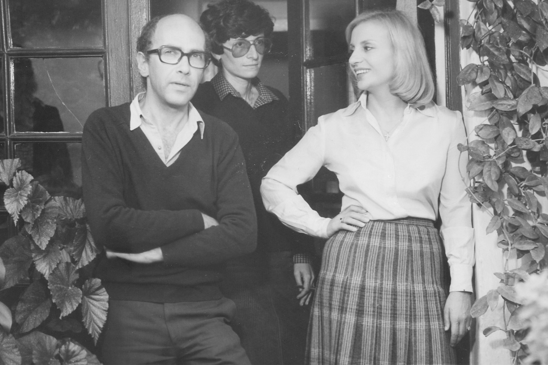 1976, Από την εκπομπή «Μουσική βραδιά» στην ΕΡΤ με την Βίκυ Μοσχολιού