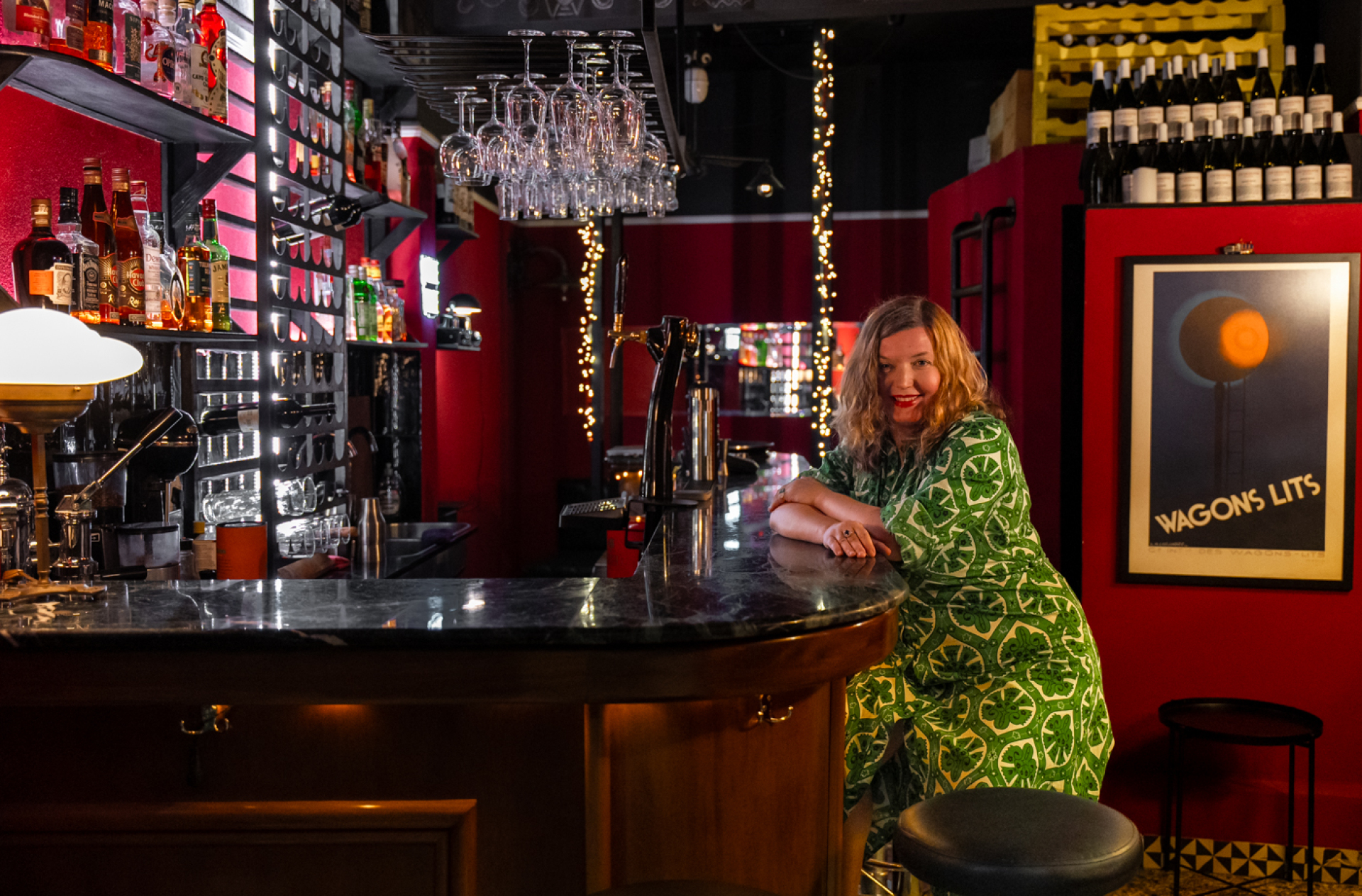 Η Ζενέ Βογιατζή στο Wagon Lit