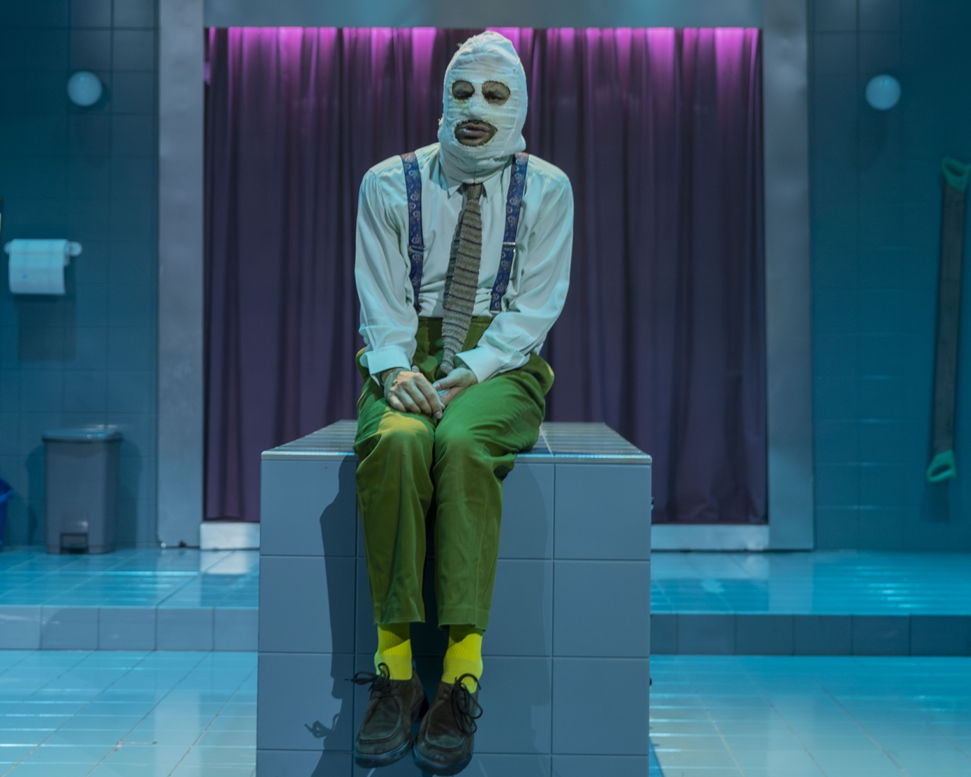 Ο Ορφέας Αυγουστίδης πρωταγωνιστεί στον «Άσχημο» στο Νέο Θέατρο Κατερίνας Βασιλάκου