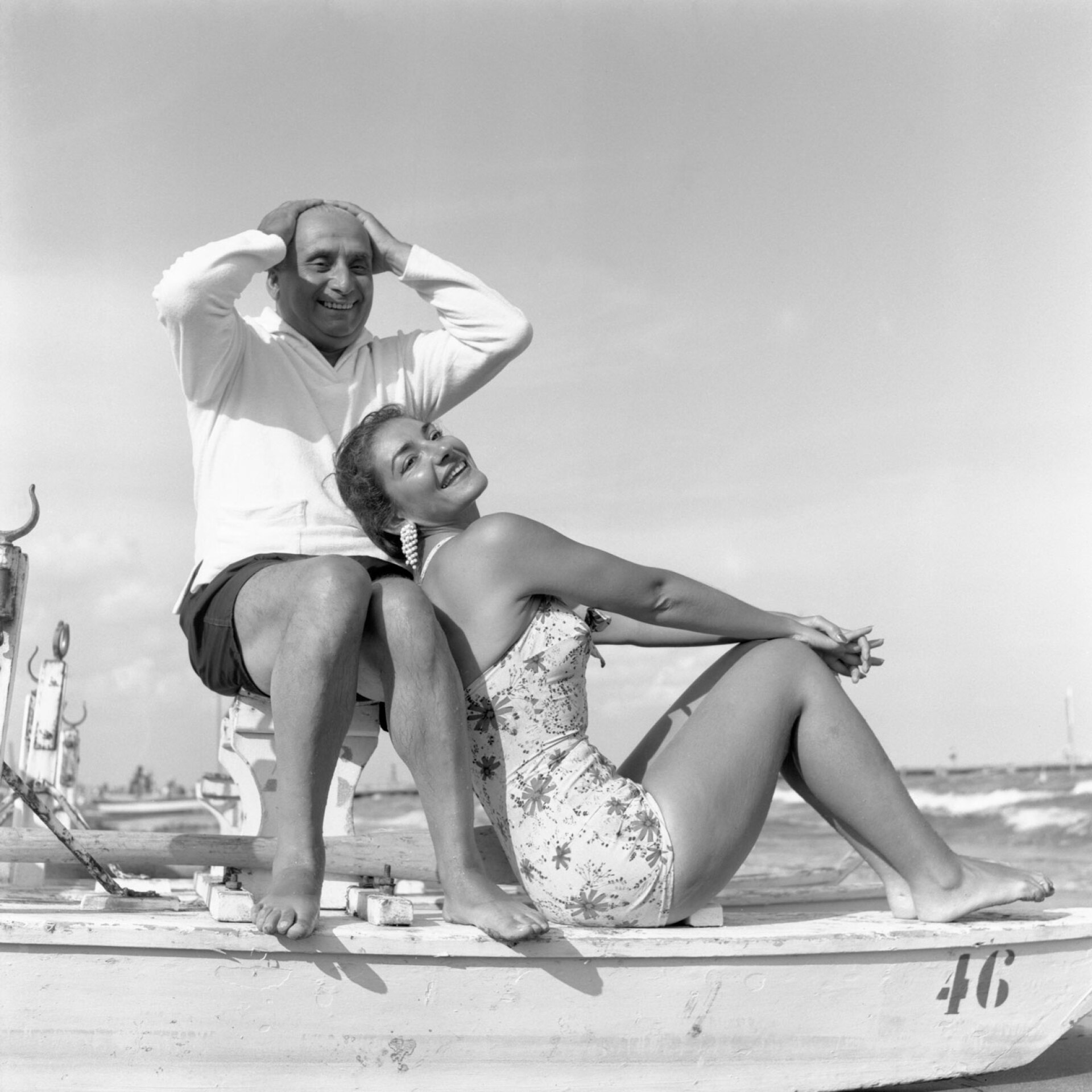  Βενετία, 1950, Η Μαρία Κάλλας με τον πρώτο της σύζυγο, τον βιομήχανο Τζιοβάνι Μπατίστα Μενεγκίνι στην παραλία Venice Lido