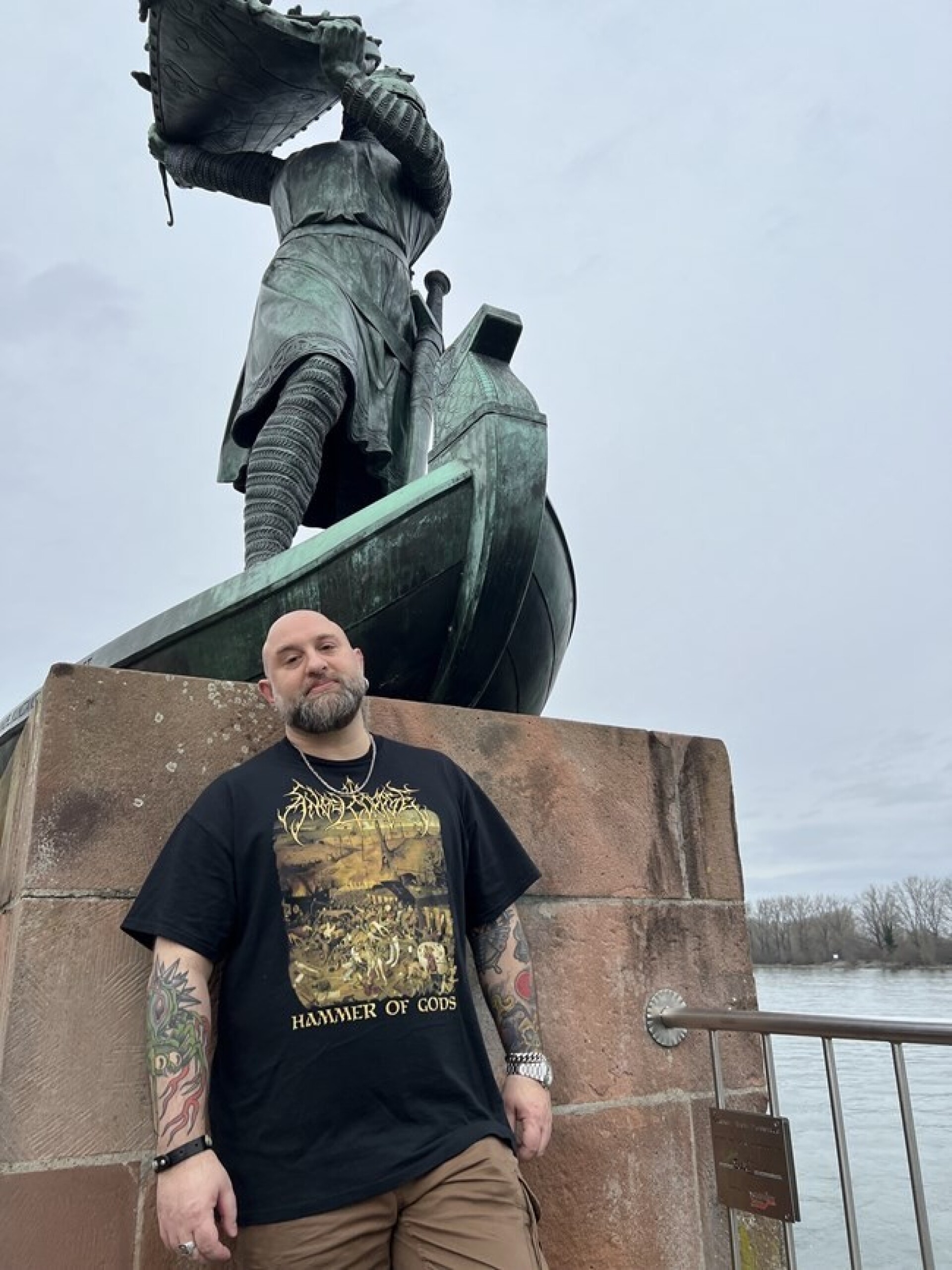 Κωστής Σταφυλάκης: Η φυλή Gopnik από τη Ρωσία στη Θεσσαλονίκη