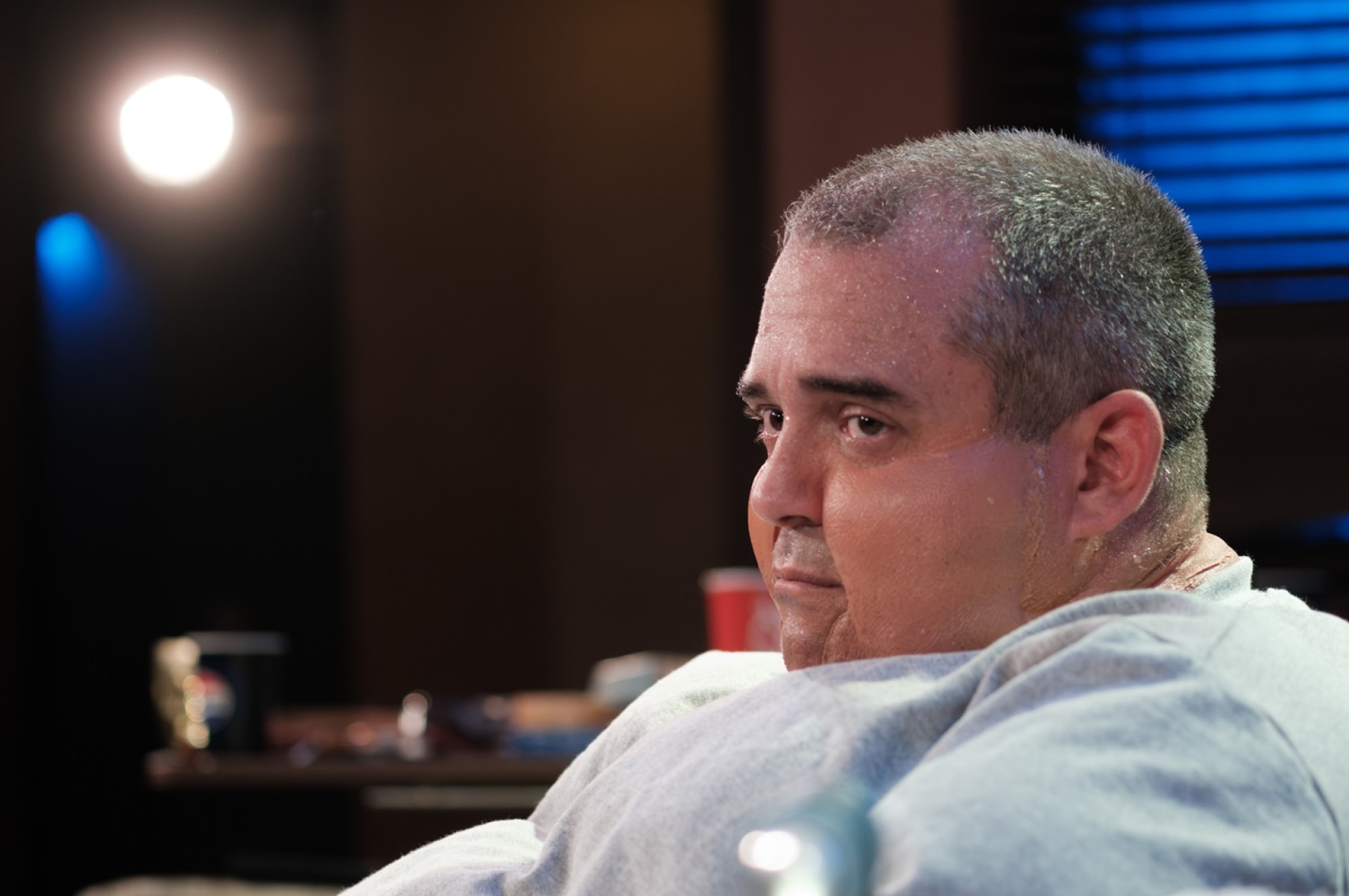 Πάμε θέατρο τα Χριστούγεννα; 60 παραστάσεις που προτείνουμε