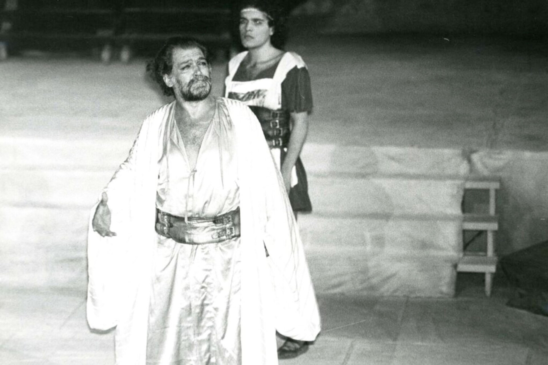 Κώστας Καζάκος: «Αντώνιος και Κλεοπάτρα» του Σαίξπηρ, 1979