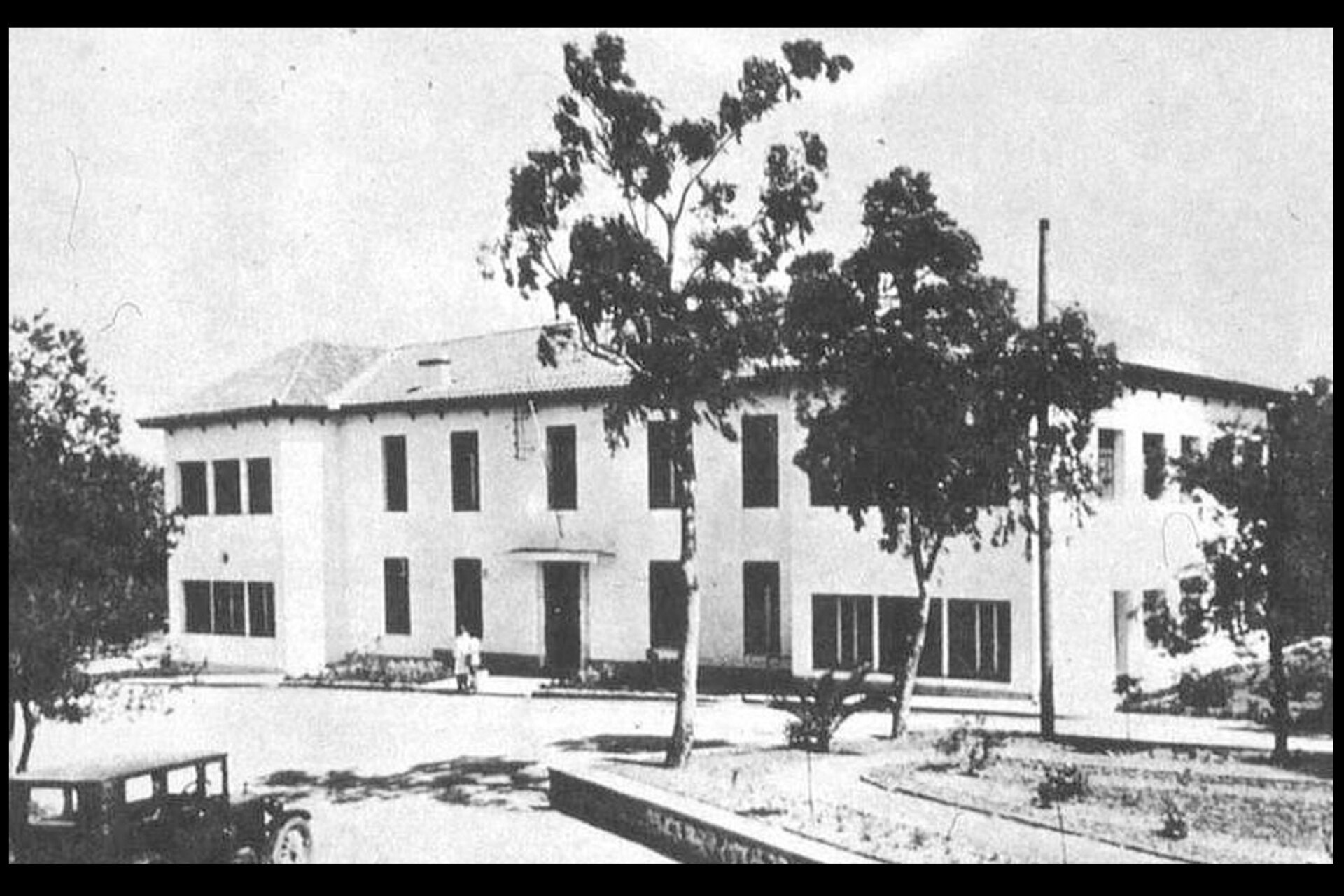 Το Διοικητήριο της Σωτηρίας, κτισμένο στα μέσα της δεκαετίας του ‘30