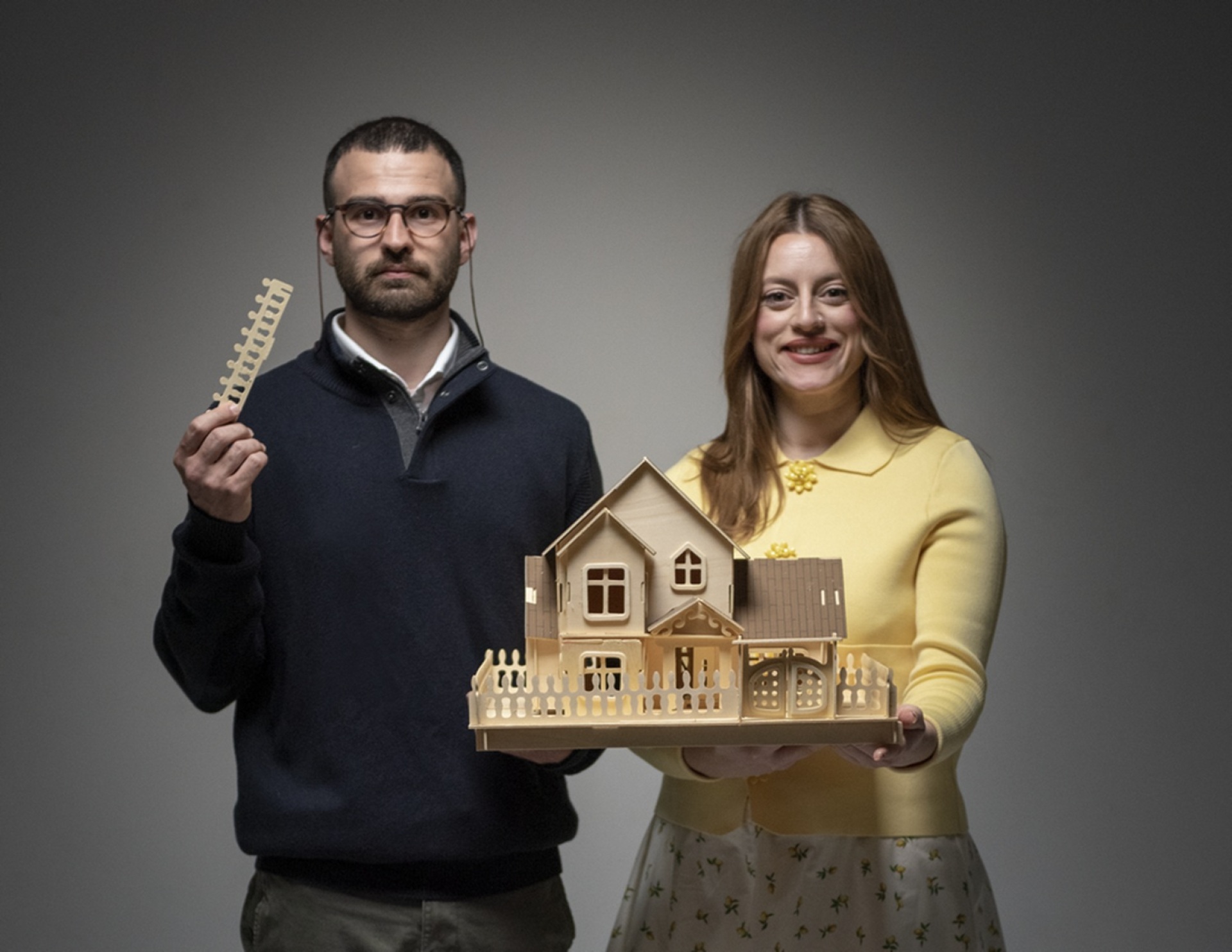 «Λαμπρά παράσιτα» στο ΠΛΥΦΑ 