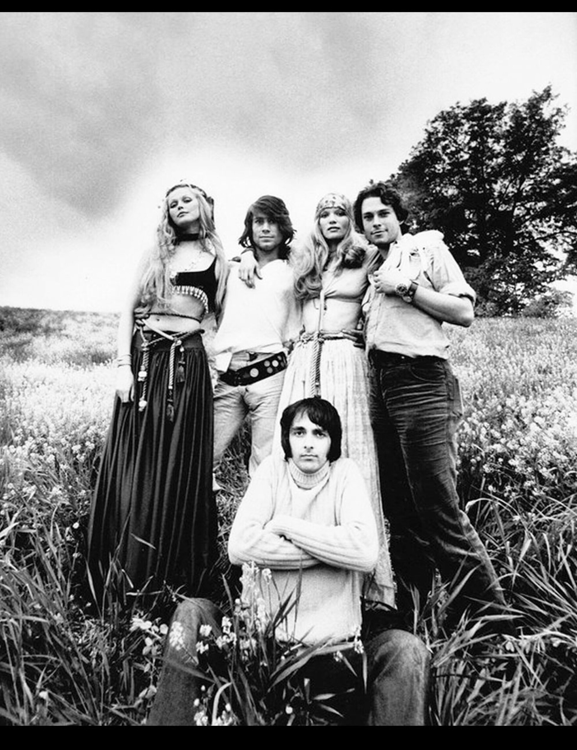 Η Γουίλι Βαν Ρόι με τον σύζυγο της και τον παρέα της σε φωτογράφηση στη Νέα Υόρκη