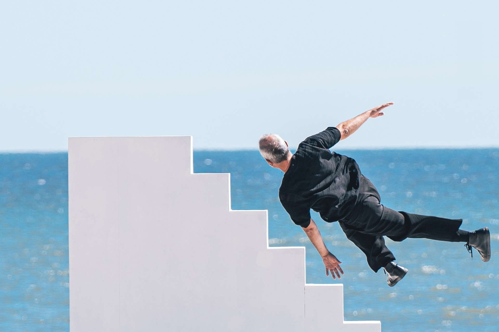 Γιοάν Μπουρζουά, «Opening 17. Approach» στα Plasmata 3 στο Πεδίον του Άρεως