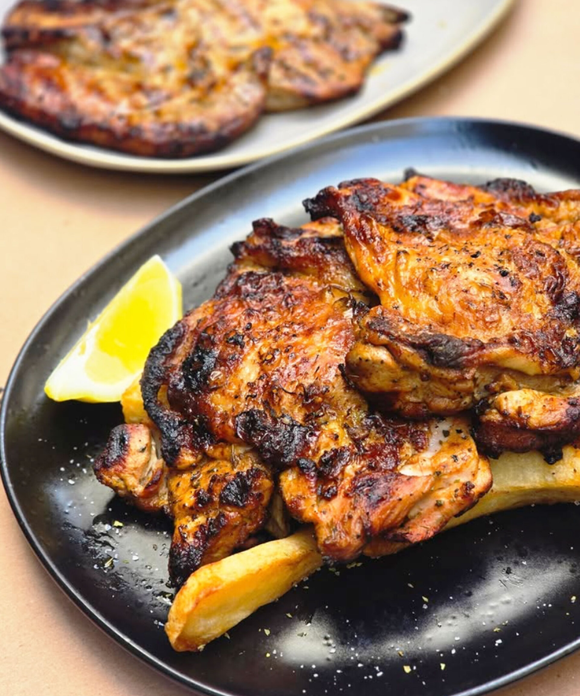 Μεζεδοπωλείο «Η Αυλή»