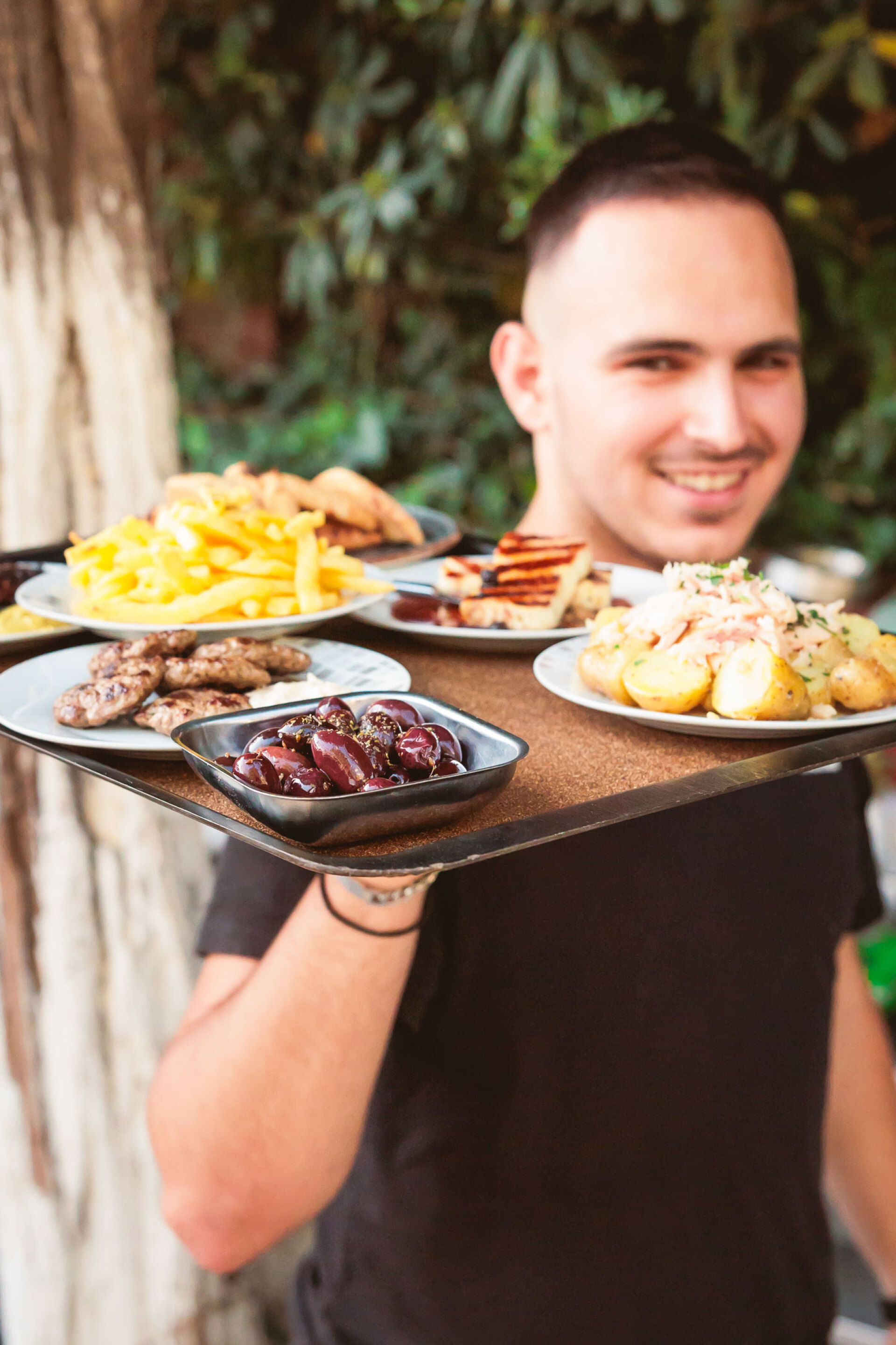 Μεζεδοπωλείο «Δεξαμενή»