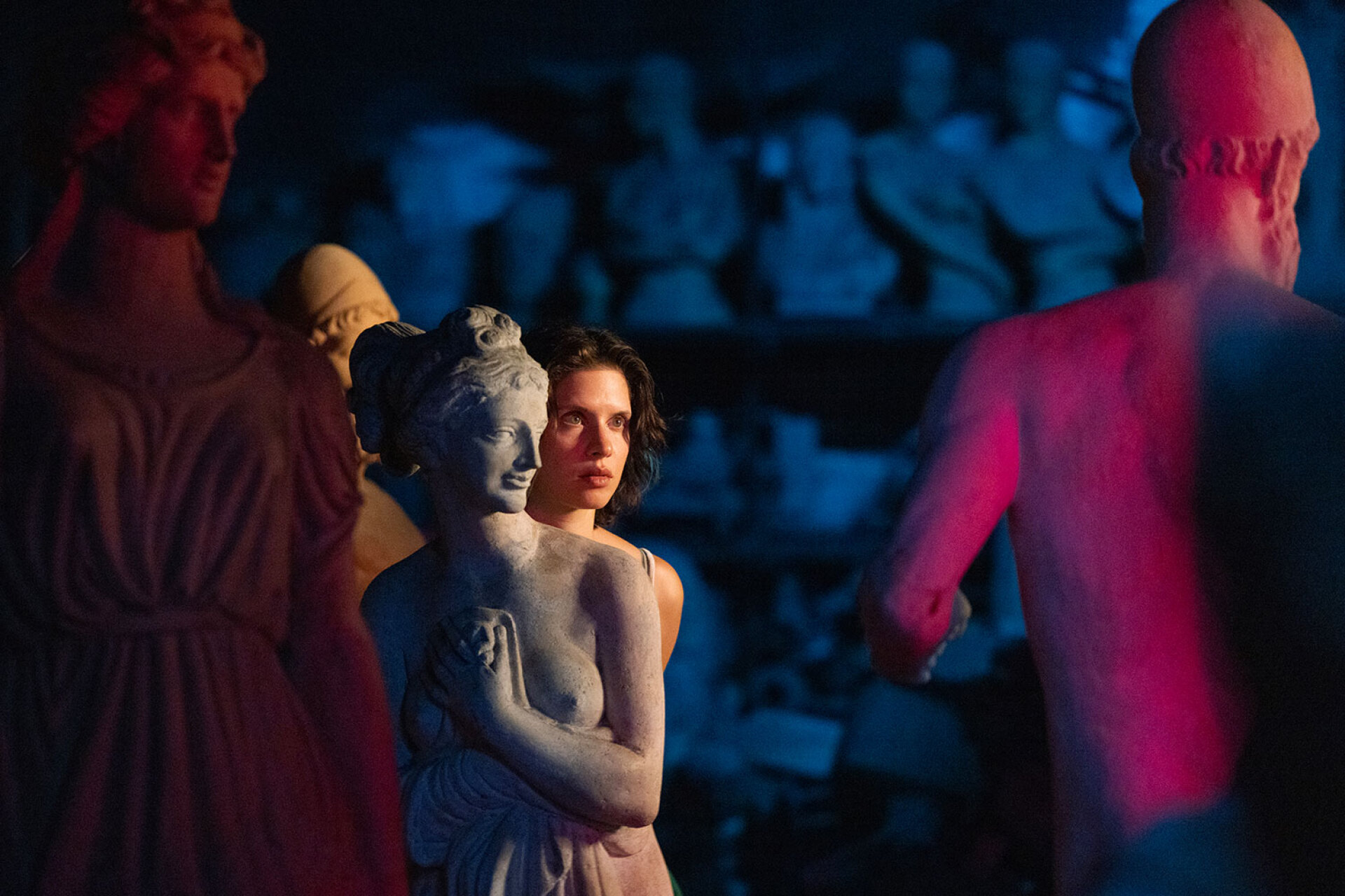 «Άγριες μέρες μας» του Βασίλη Κεκάτου