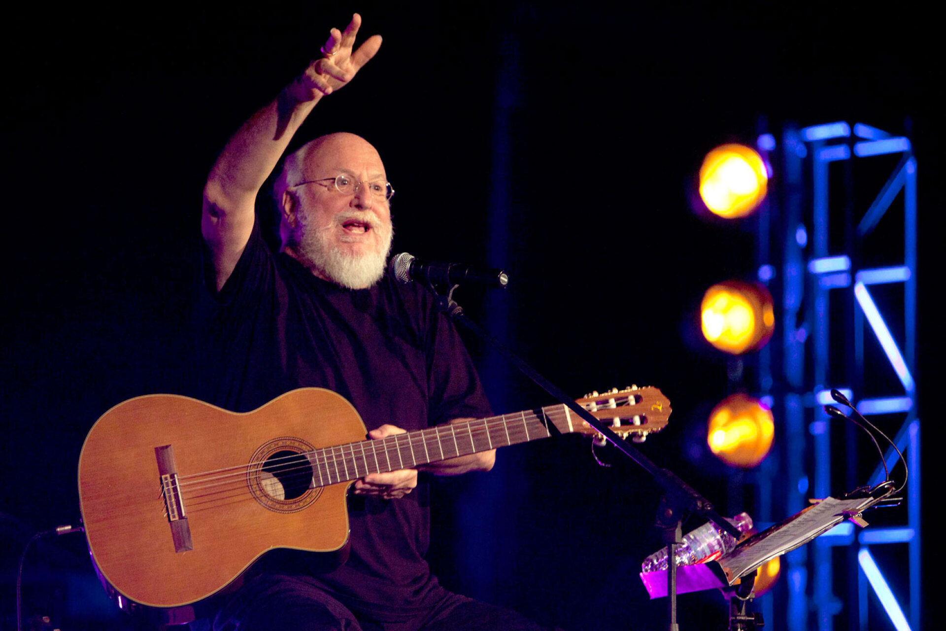 Διονύσης Σαββόπουλος