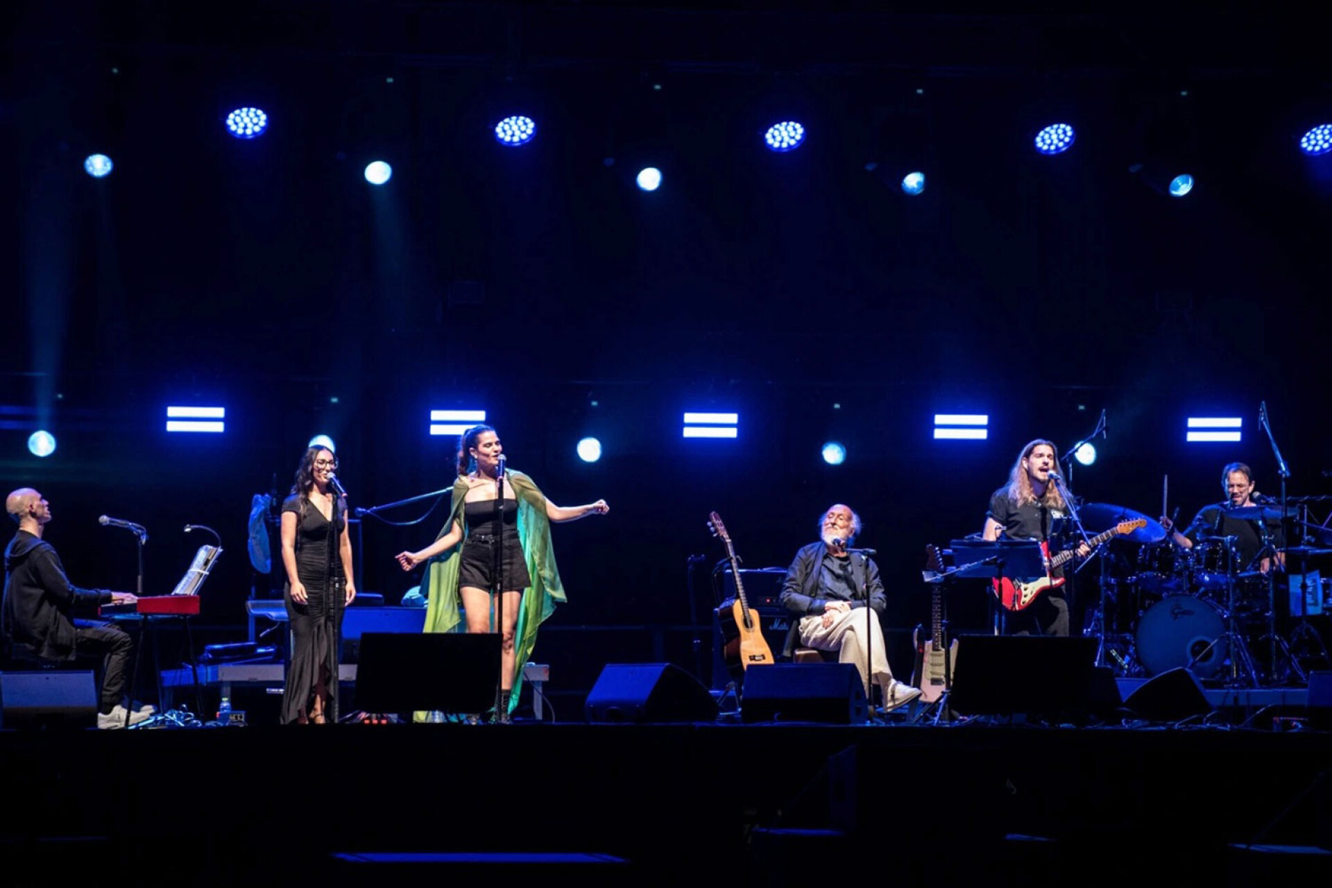 Ο Διονύσης Σαββόπουλος στη Μαλακάσα