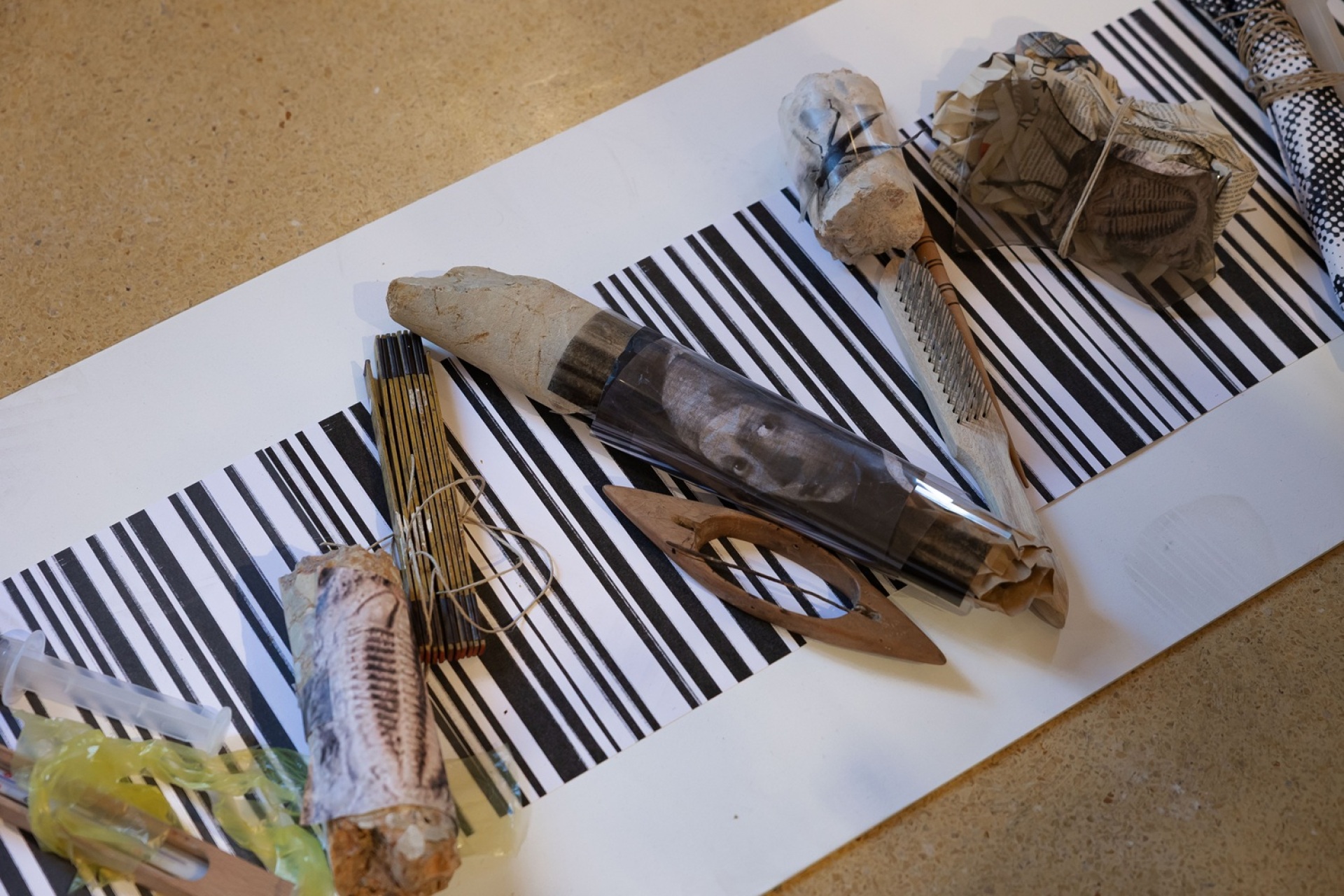 Γιάννης Μπουτέας, Άποψη της εγκατάστασης στο Αρχαιολογικό Μουσείο Πόρου