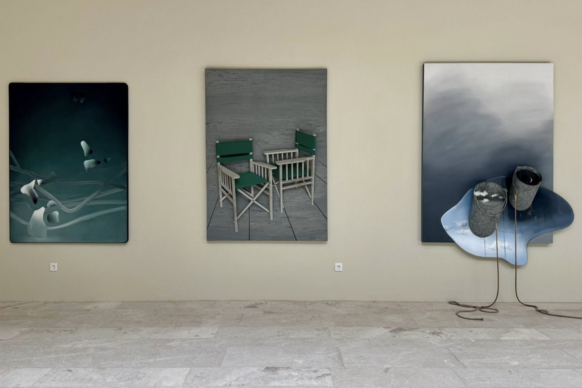 Από τη μικρή αναδρομική έκθεση για τον Κώστα Τσόκλη στο Μουσείο Τσόκλη στην Τήνο