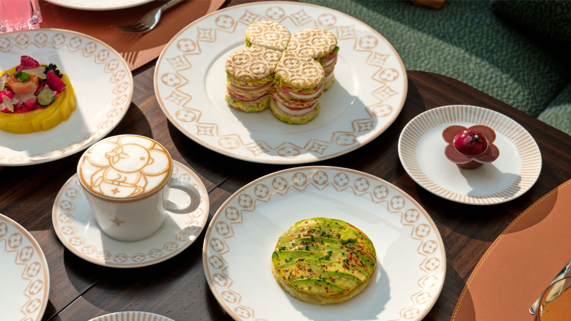 Cafe Louis Vuitton Restaurant, Mιλάνο