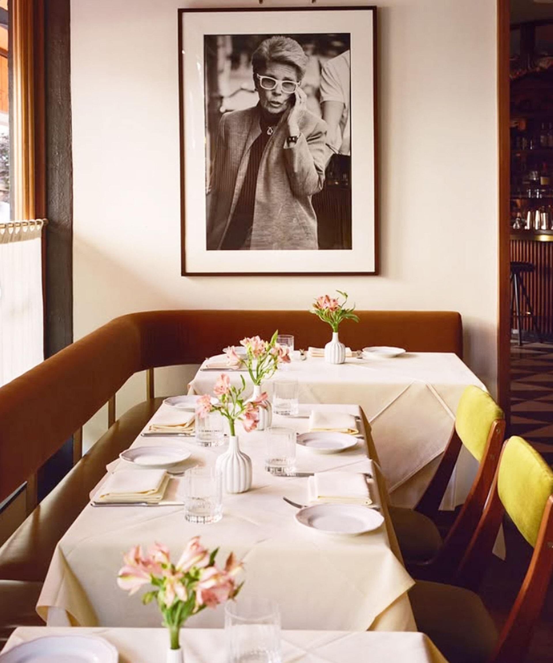 Le Cafe Sant Ambroeus Restaurant