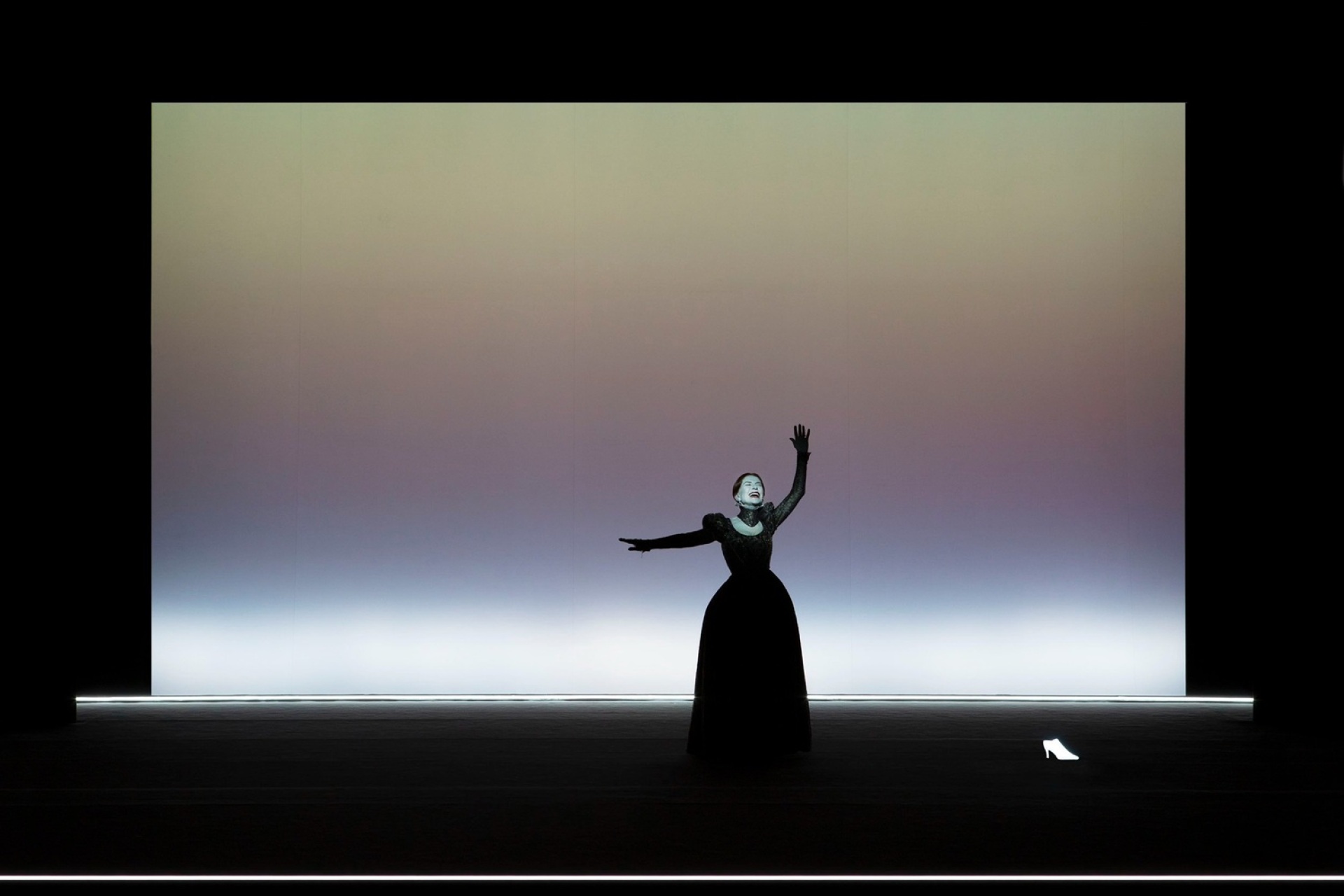 Η Ιζαμπέλ Ιπέρ στο «Mary said what she said», 2019, Espace Cardin, Paris (Théâtre de la Ville)