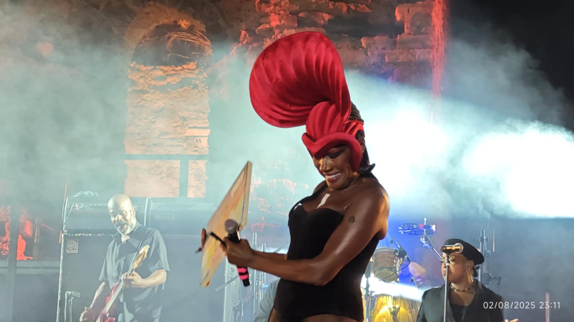 Η Grace Jones στον Λόφο της Σάνης