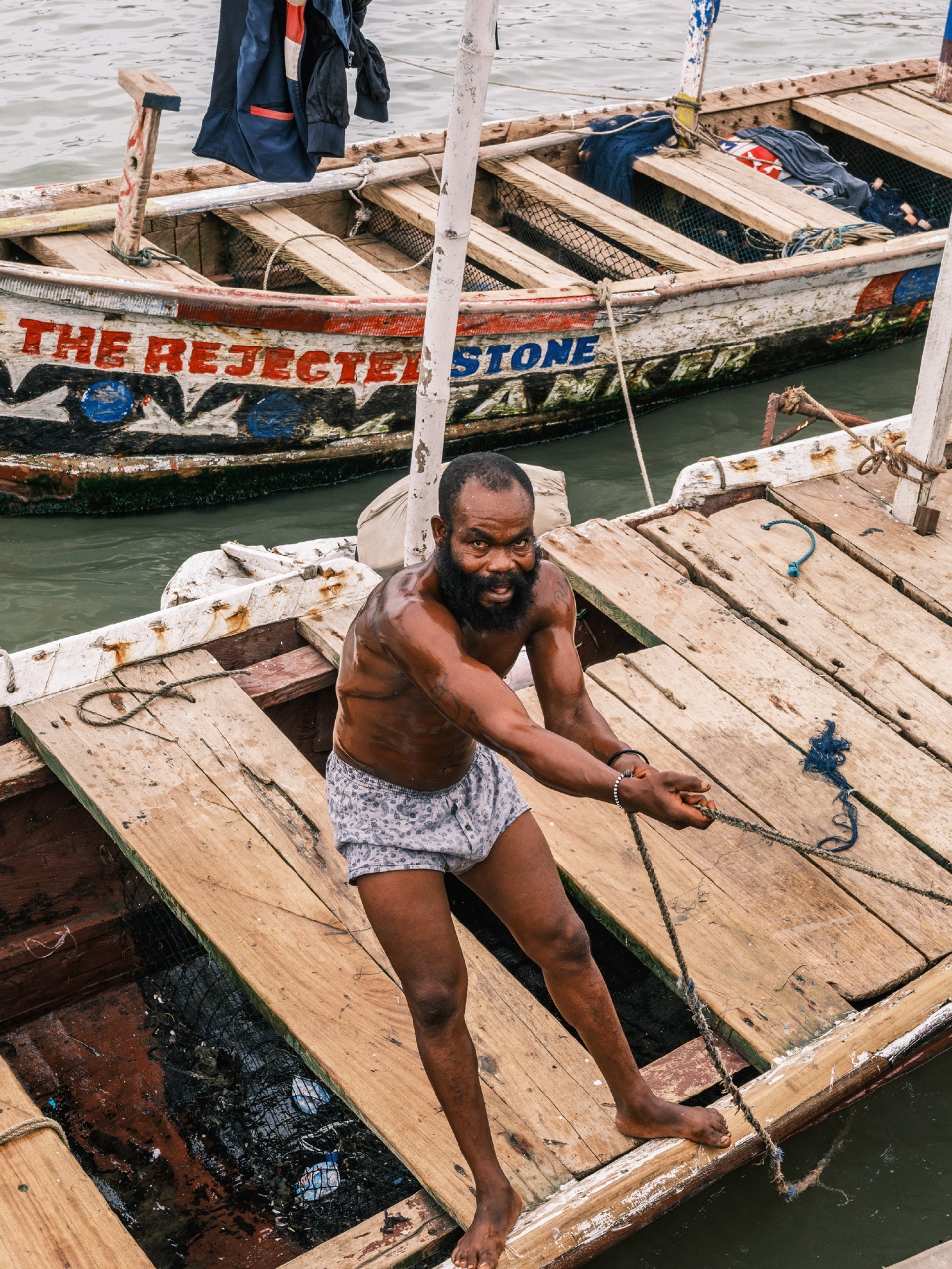 Ένας ψαράς-πυγμάχος στο Jamestown