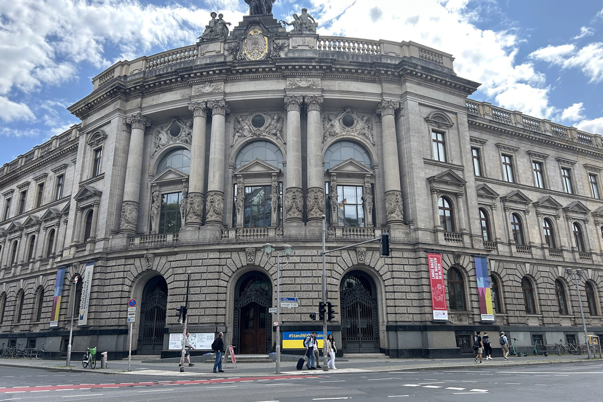 Το Altes Stadthaus στη Leipziger Straße, το παλιό δημαρχείο του Βερολίνου, δείγμα της μνημειακής αρχιτεκτονικής των αρχών του 20ού αιώνα
