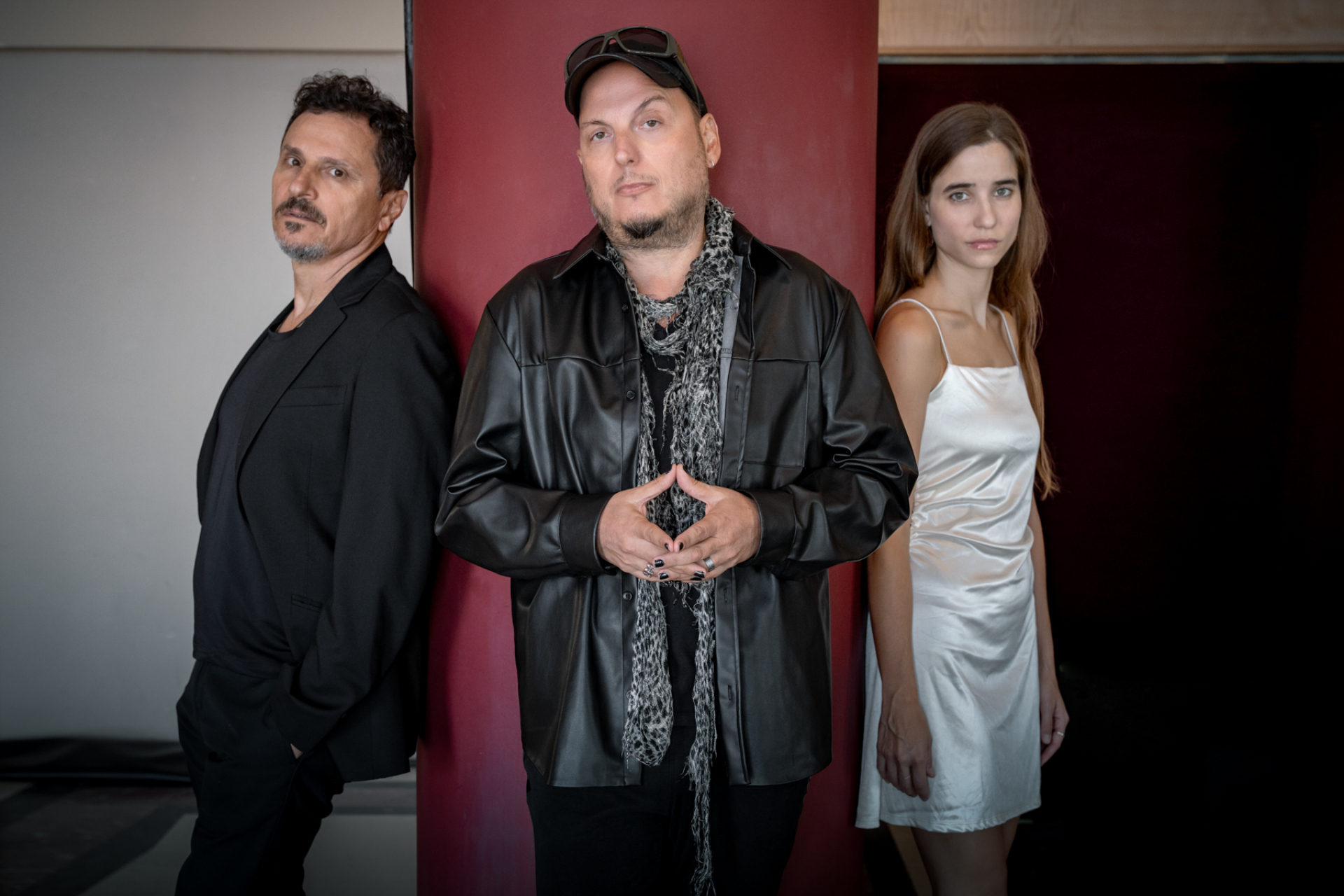 Σιακάρας, Αποστολόπουλος, Μανδελενάκη