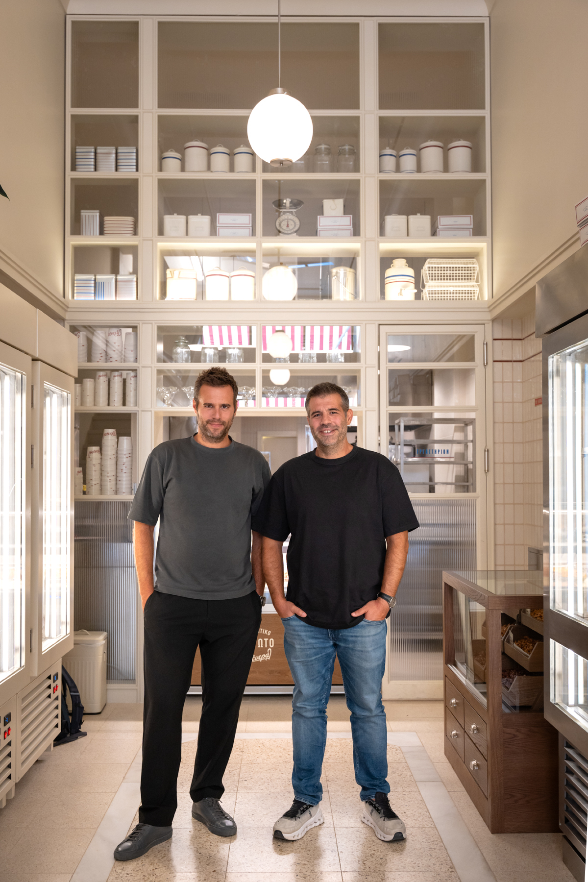 Θωμάς και Γιώργος Δούζης