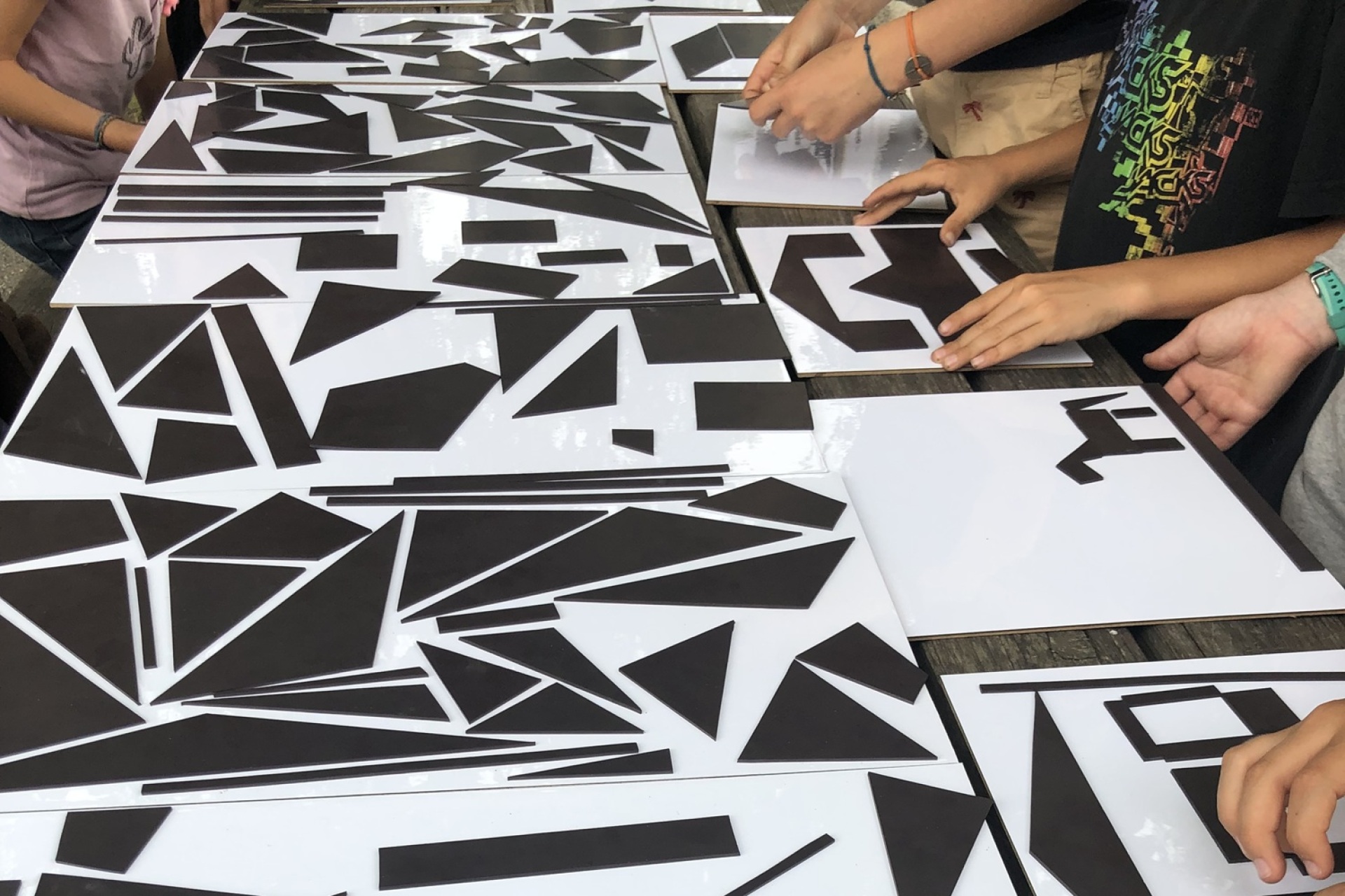 Κατερίνα Στεφανιδάκη- Ζάφος Ξαγοράρης, «Instantaneous geometries»