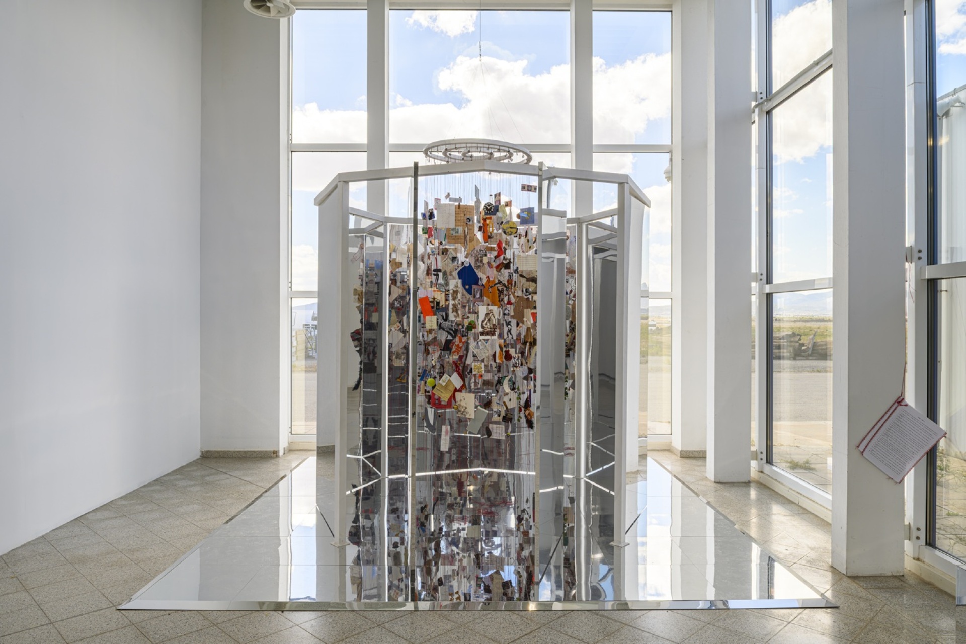 Λίνα Πηγαδιώτη, …μετάβαση… (2025)