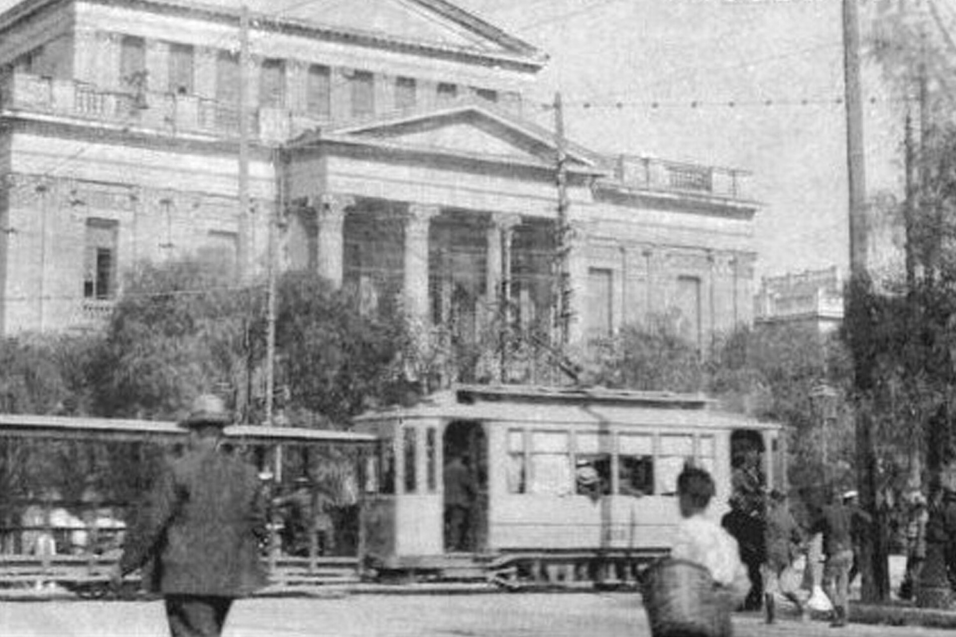 Δημοτικό Θέατρο Πειραιά, 1905