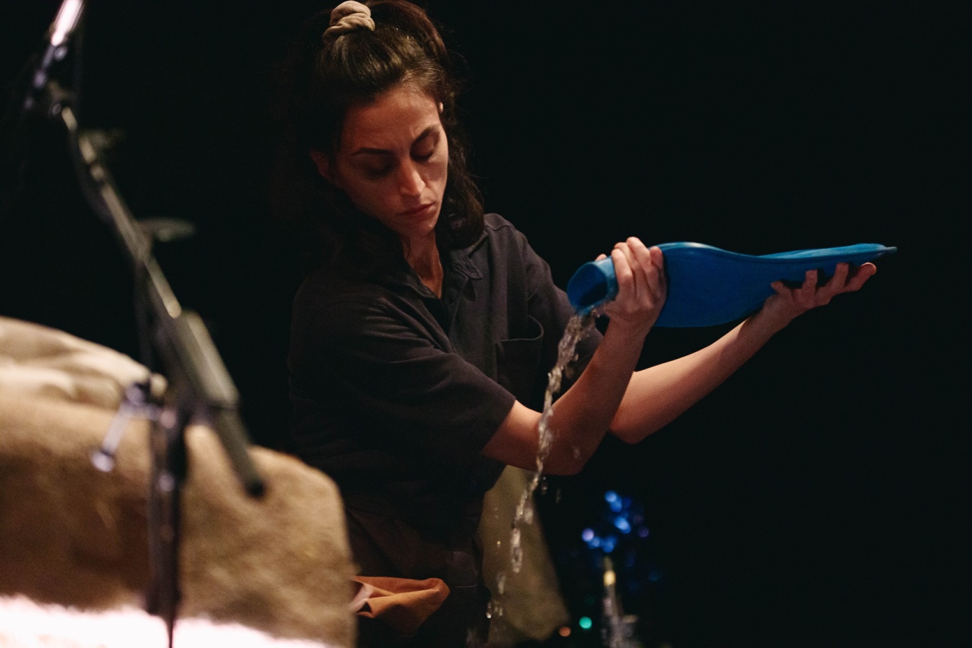 «Cow/deer» στο Εθνικό Θέατρο