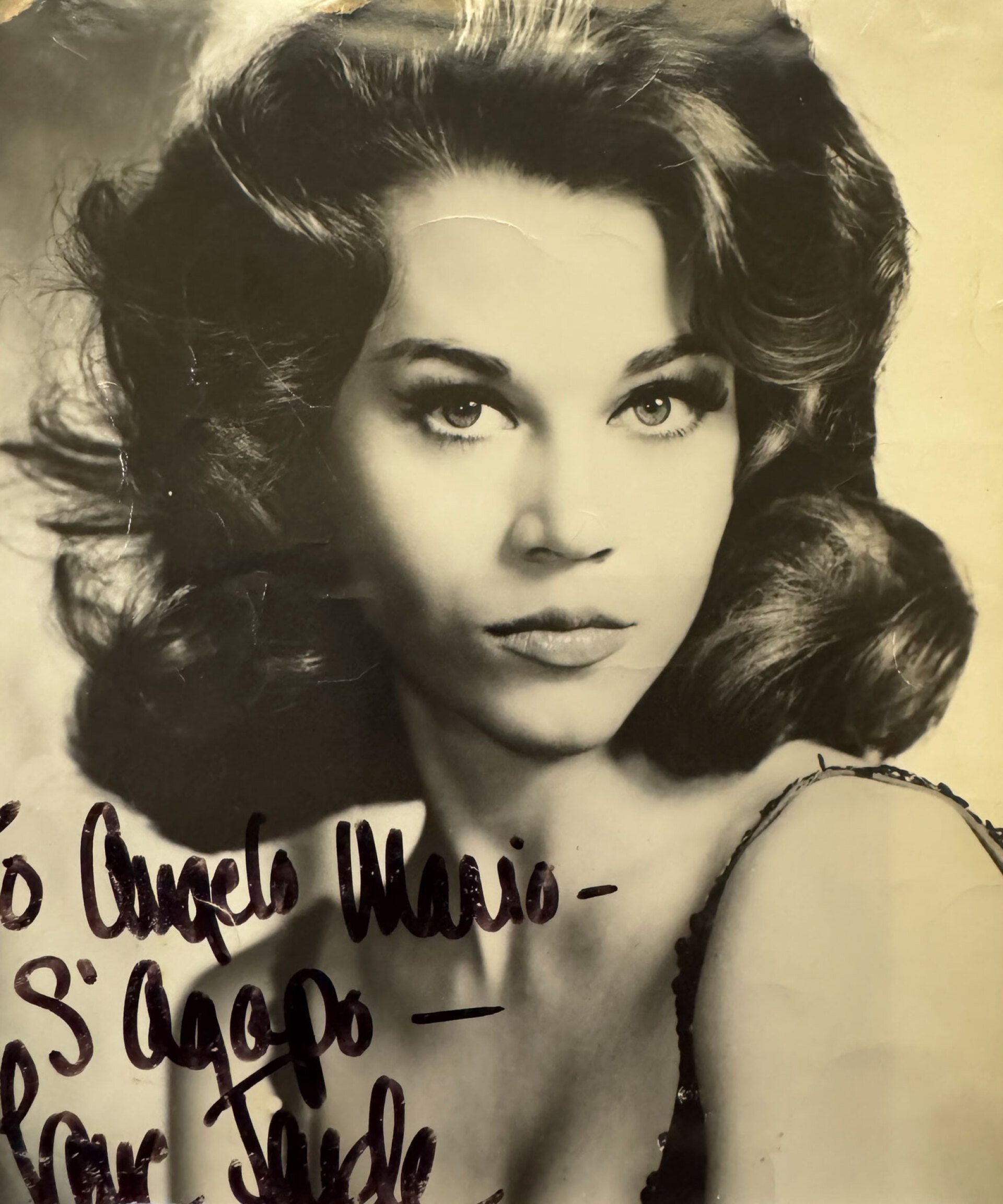 Αυτόγραφο της Τζέιν Φόντα στον μικρό Μάριο Άγγελο Βουτσινά: Στον Άγγελο Μάριο, Σ αγαπώ - Τζέιν Φόντα