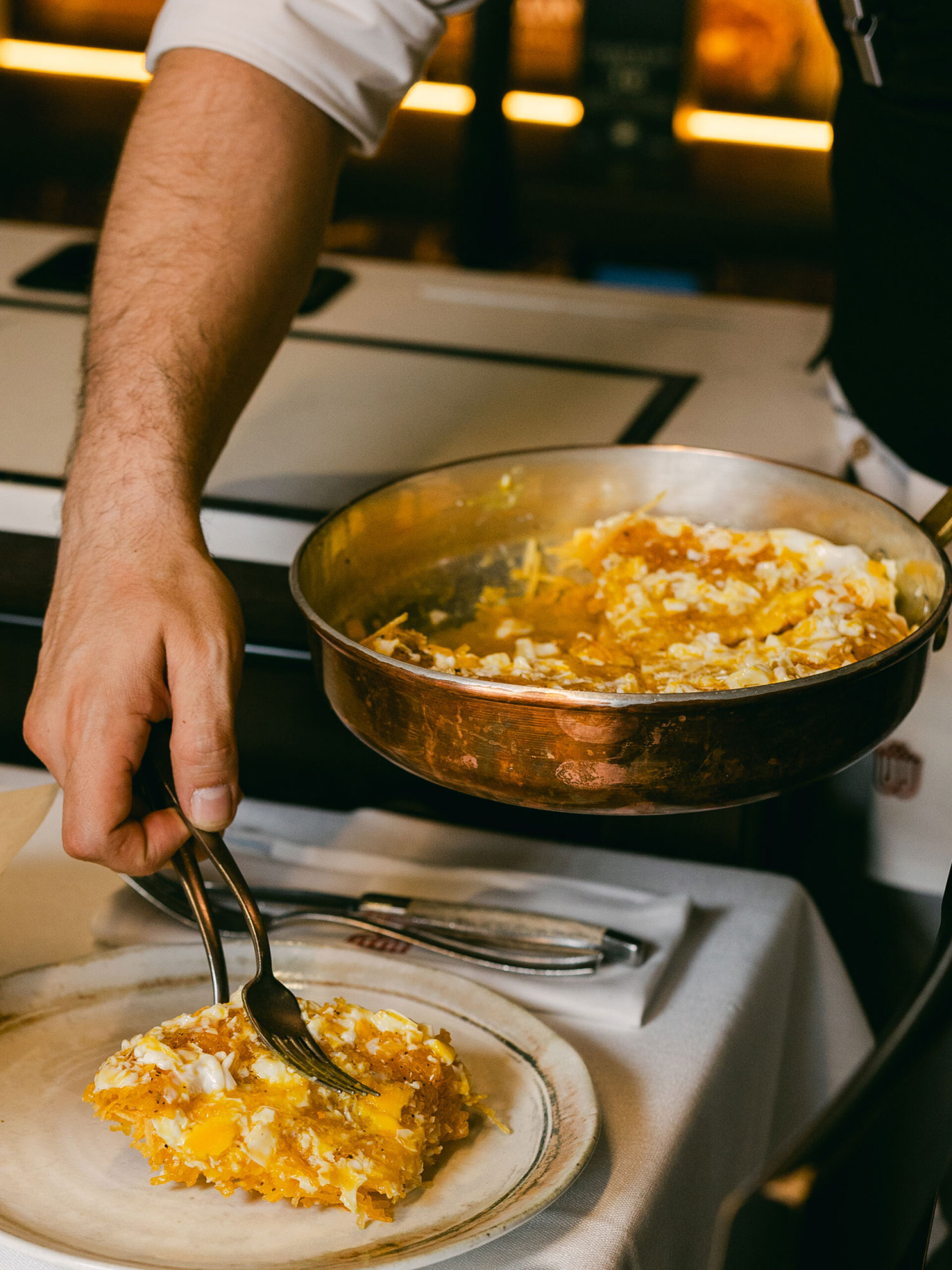 Αυγά σε φωλιά πατάτας | Basegrill